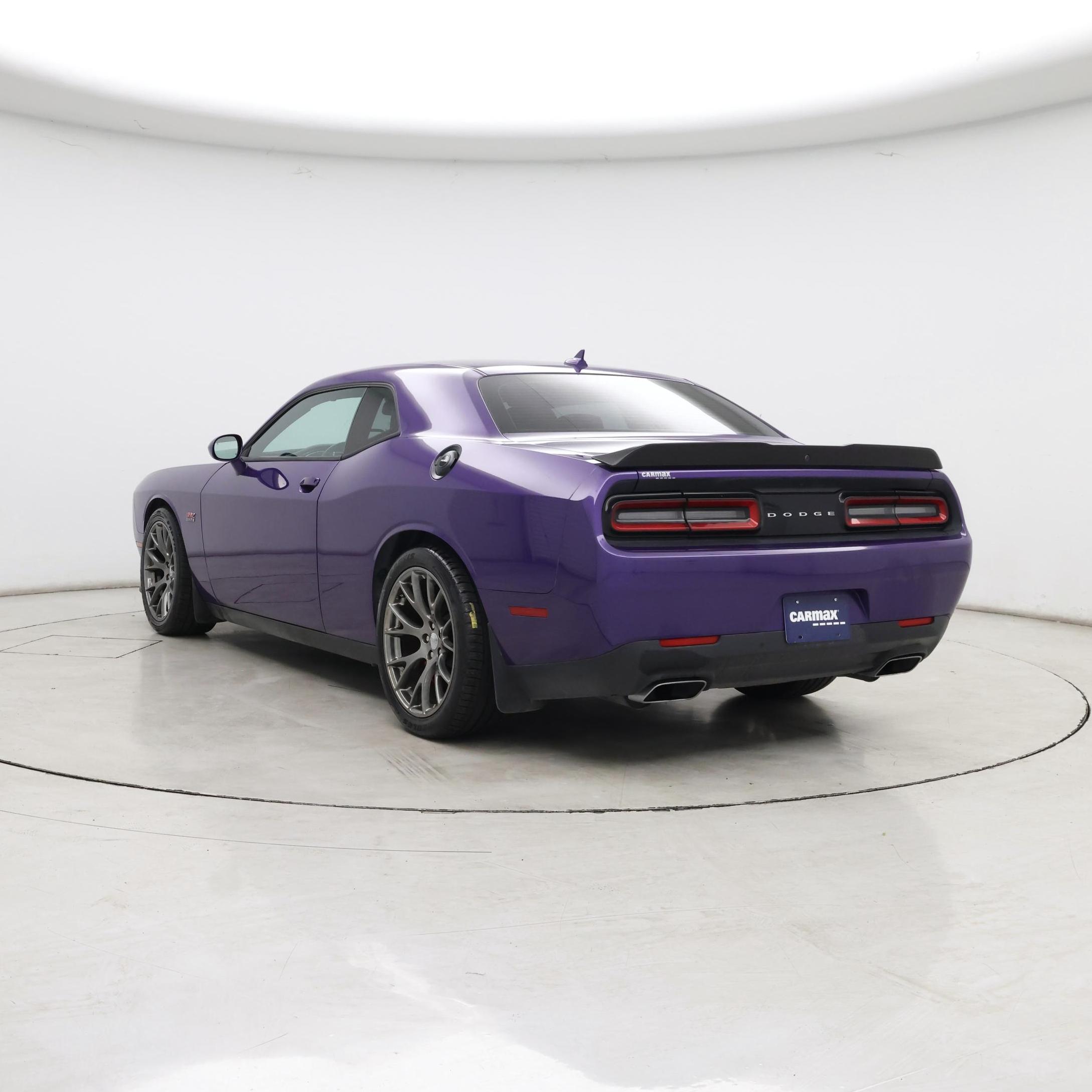 Thumbnail: 2016 Dodge Challenger - 2