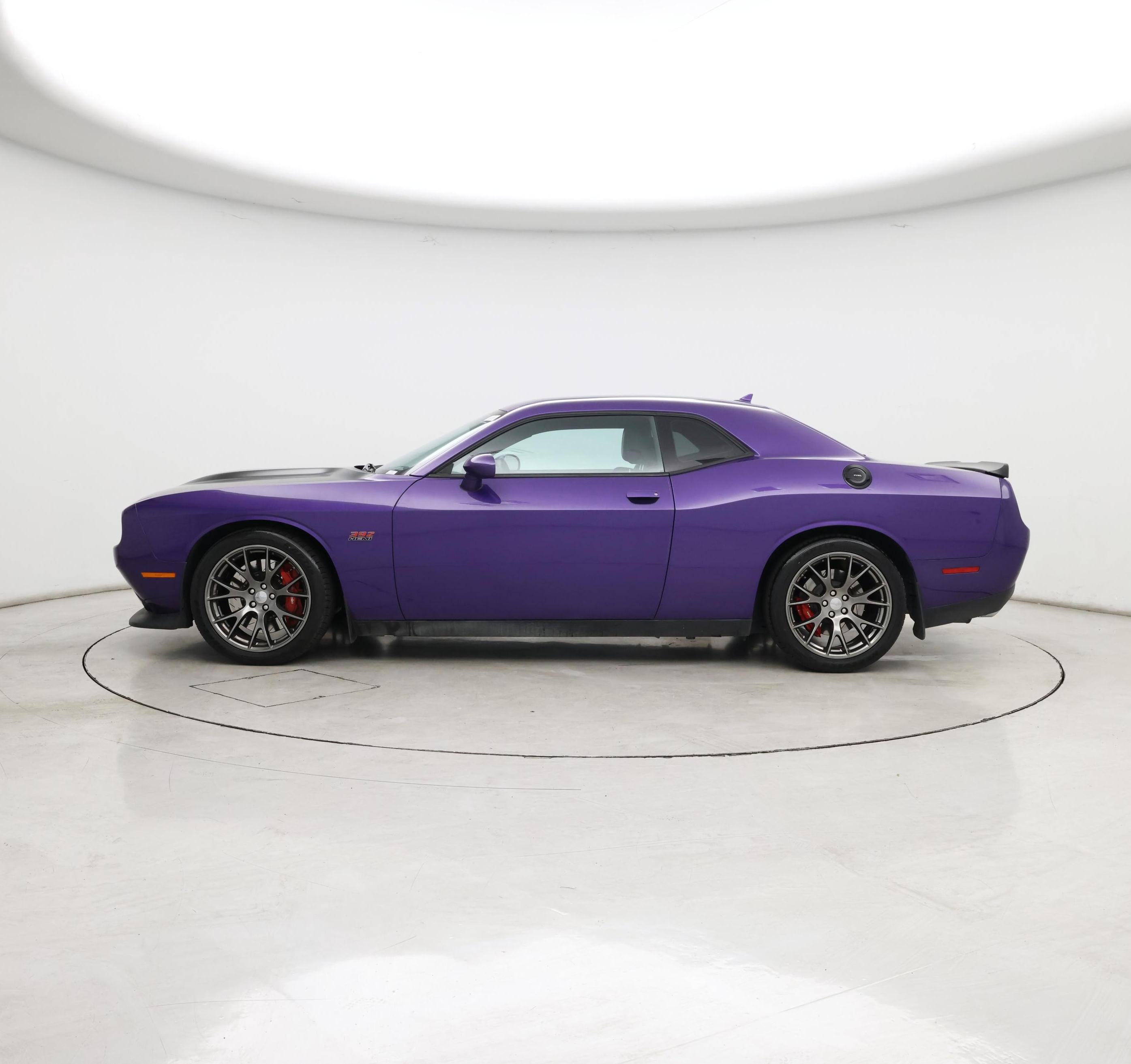 Thumbnail: 2016 Dodge Challenger - 3