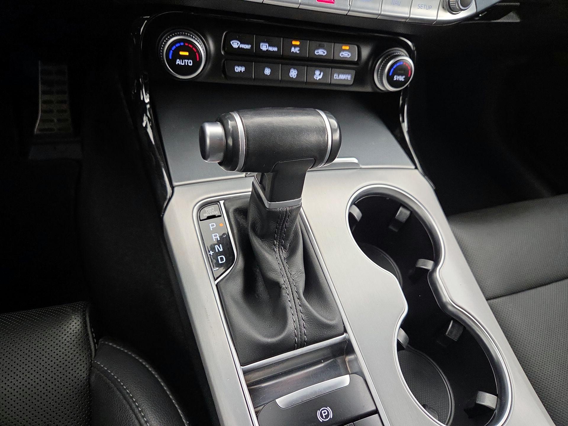 Thumbnail: 2020 Kia Stinger - 17