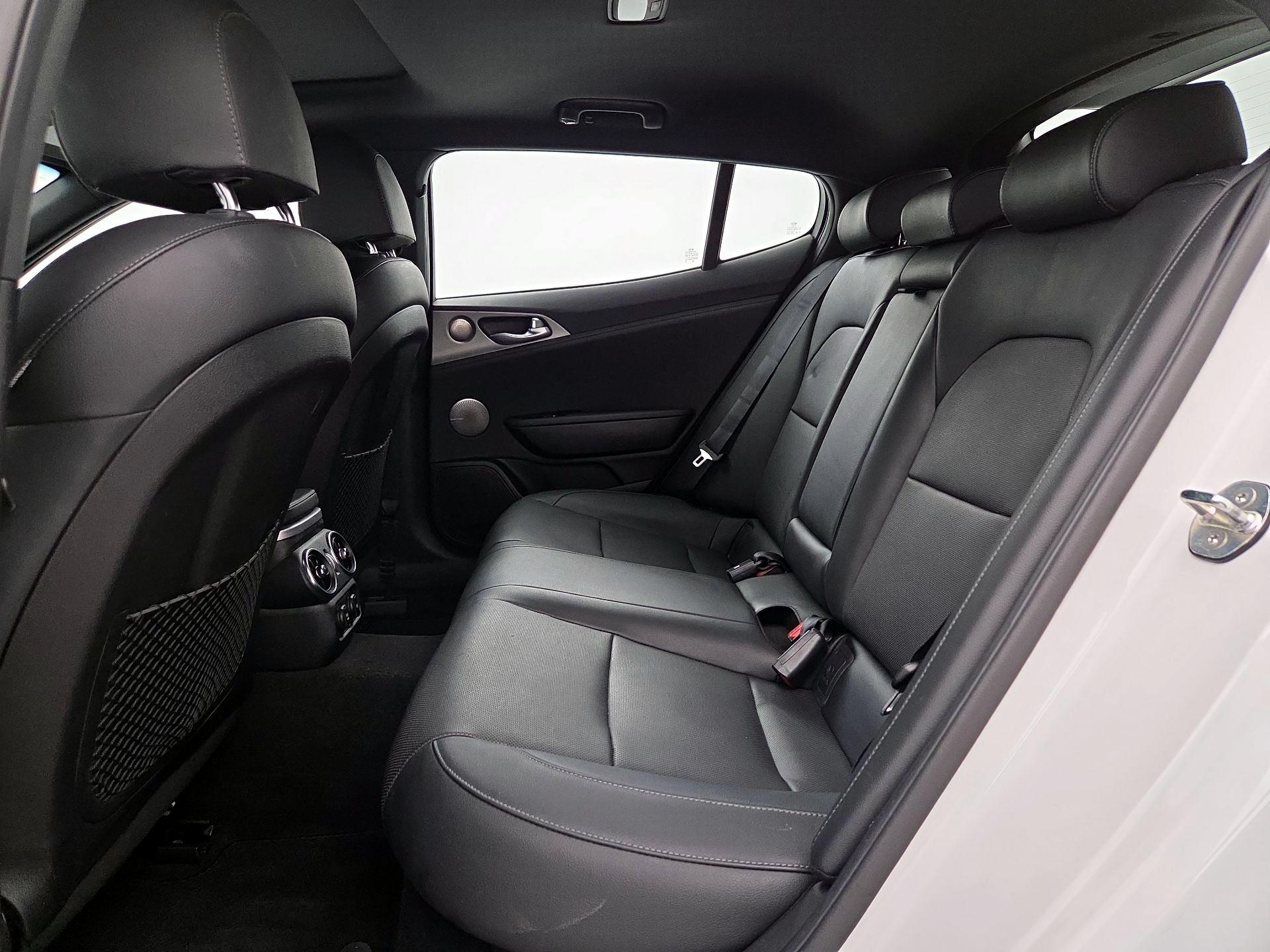 Thumbnail: 2020 Kia Stinger - 19