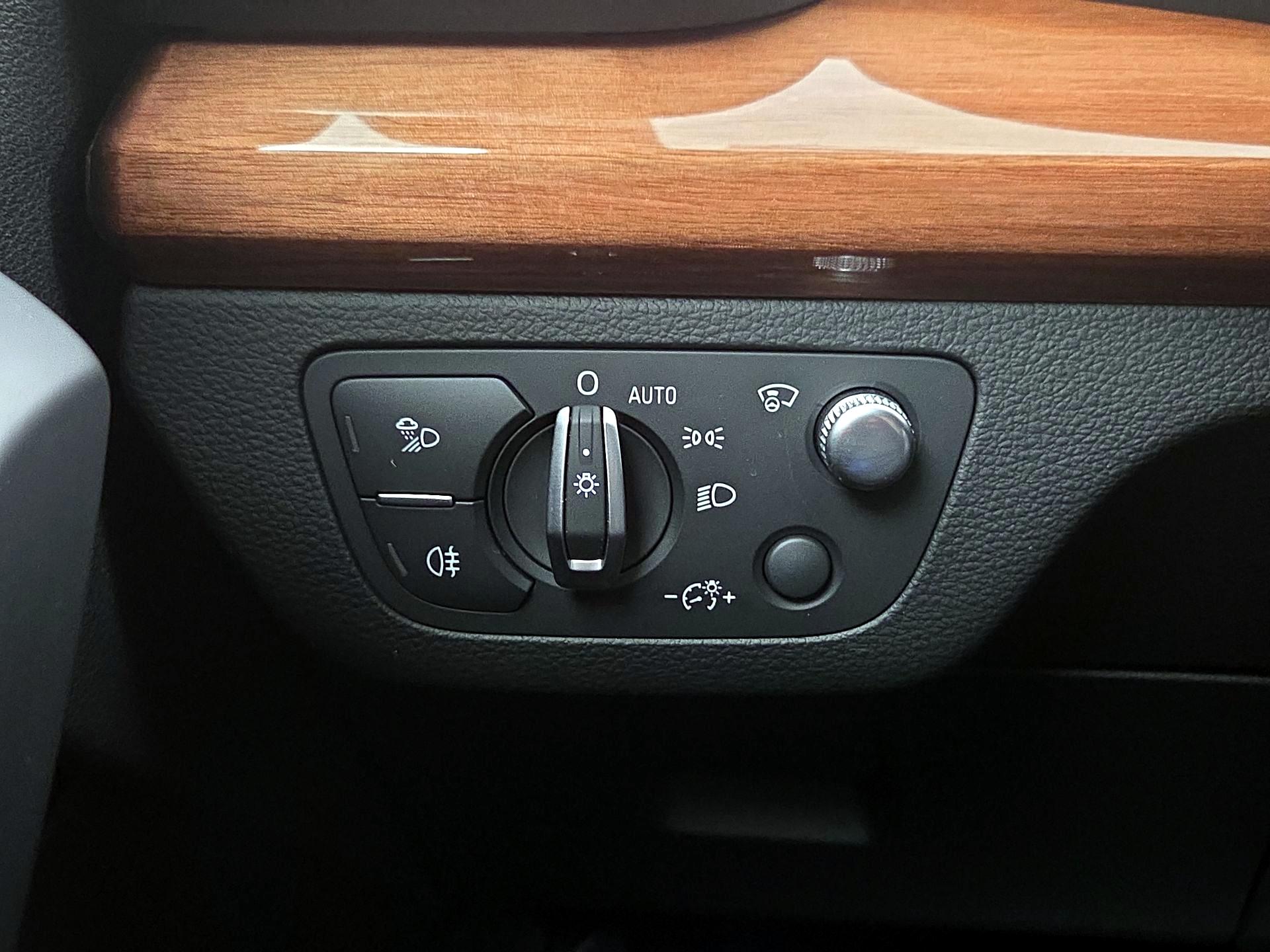 Thumbnail: 2021 Audi Q5 - 13