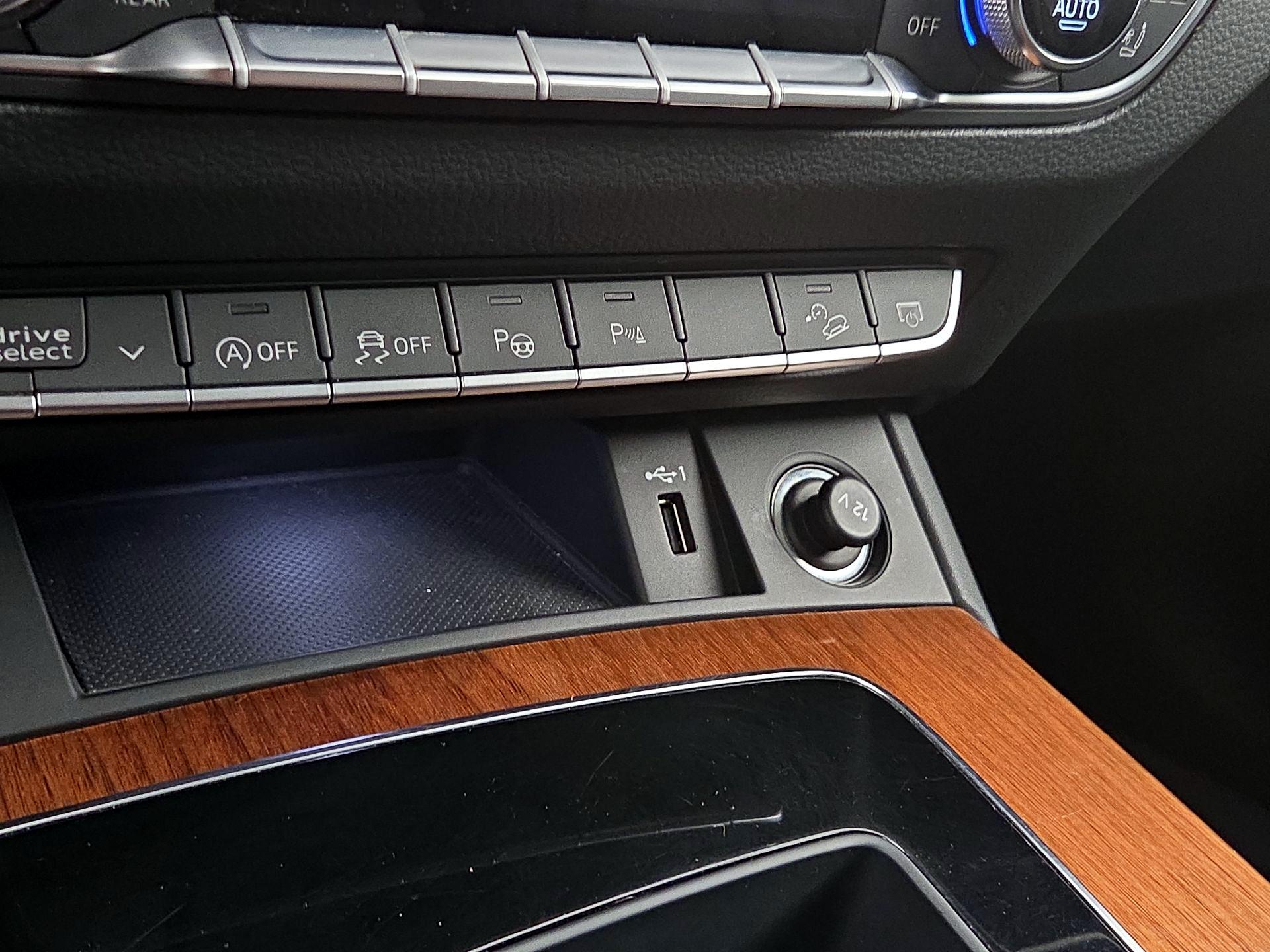 Thumbnail: 2021 Audi Q5 - 19