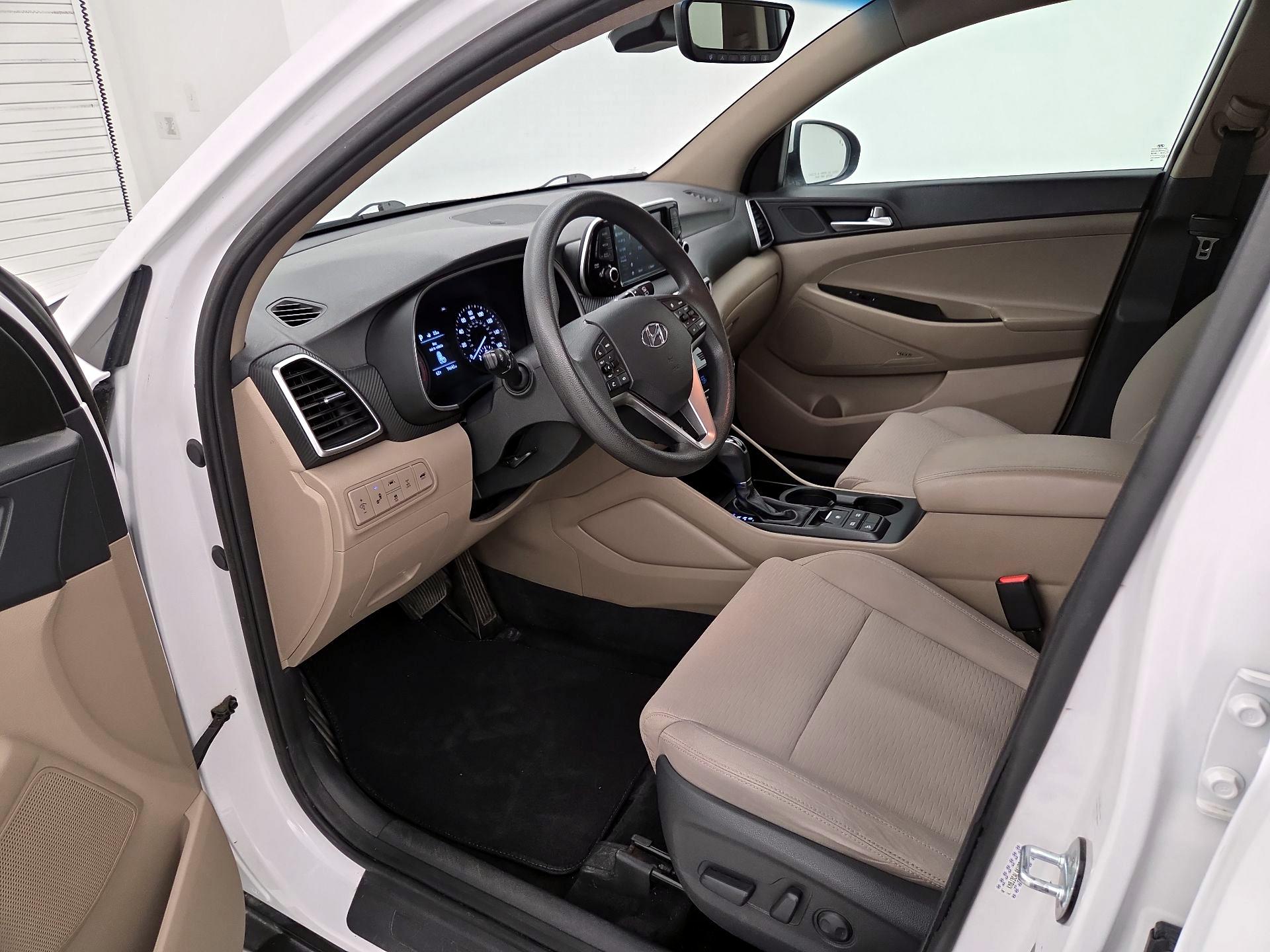 Thumbnail: 2019 Hyundai Tucson - 11