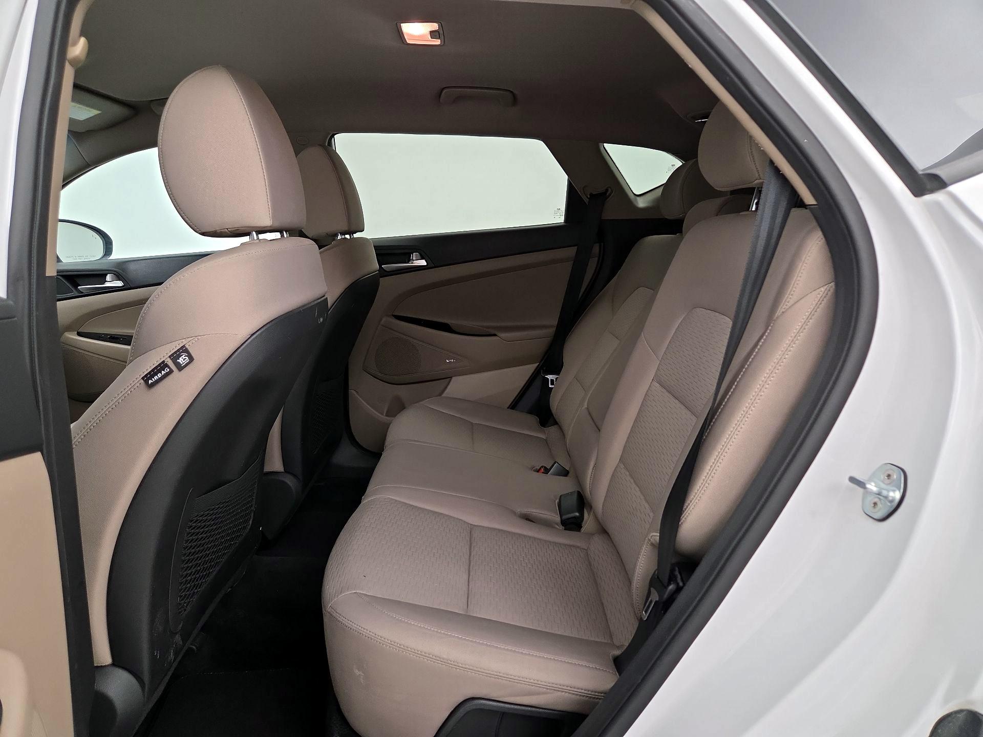 Thumbnail: 2019 Hyundai Tucson - 18