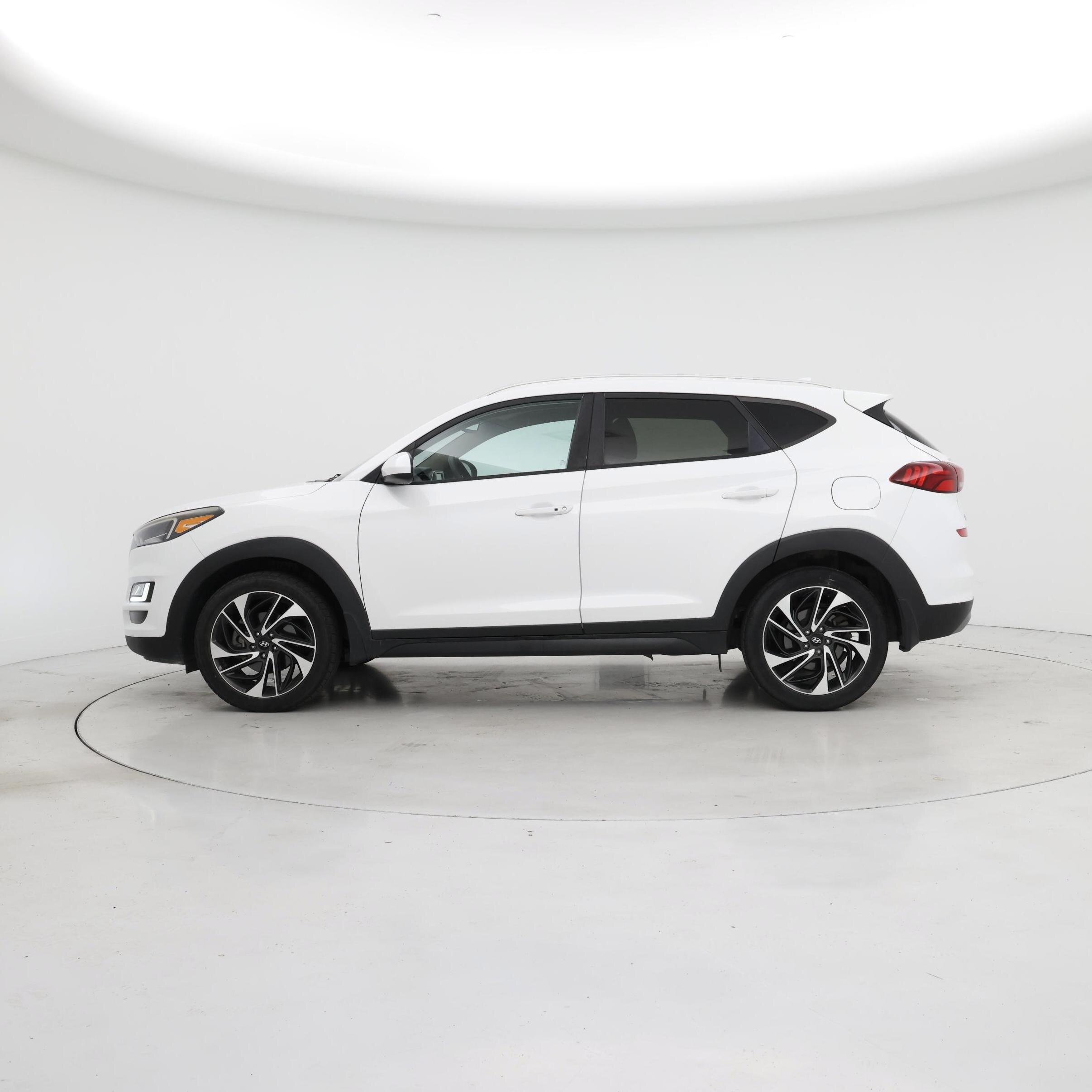 Thumbnail: 2019 Hyundai Tucson - 3