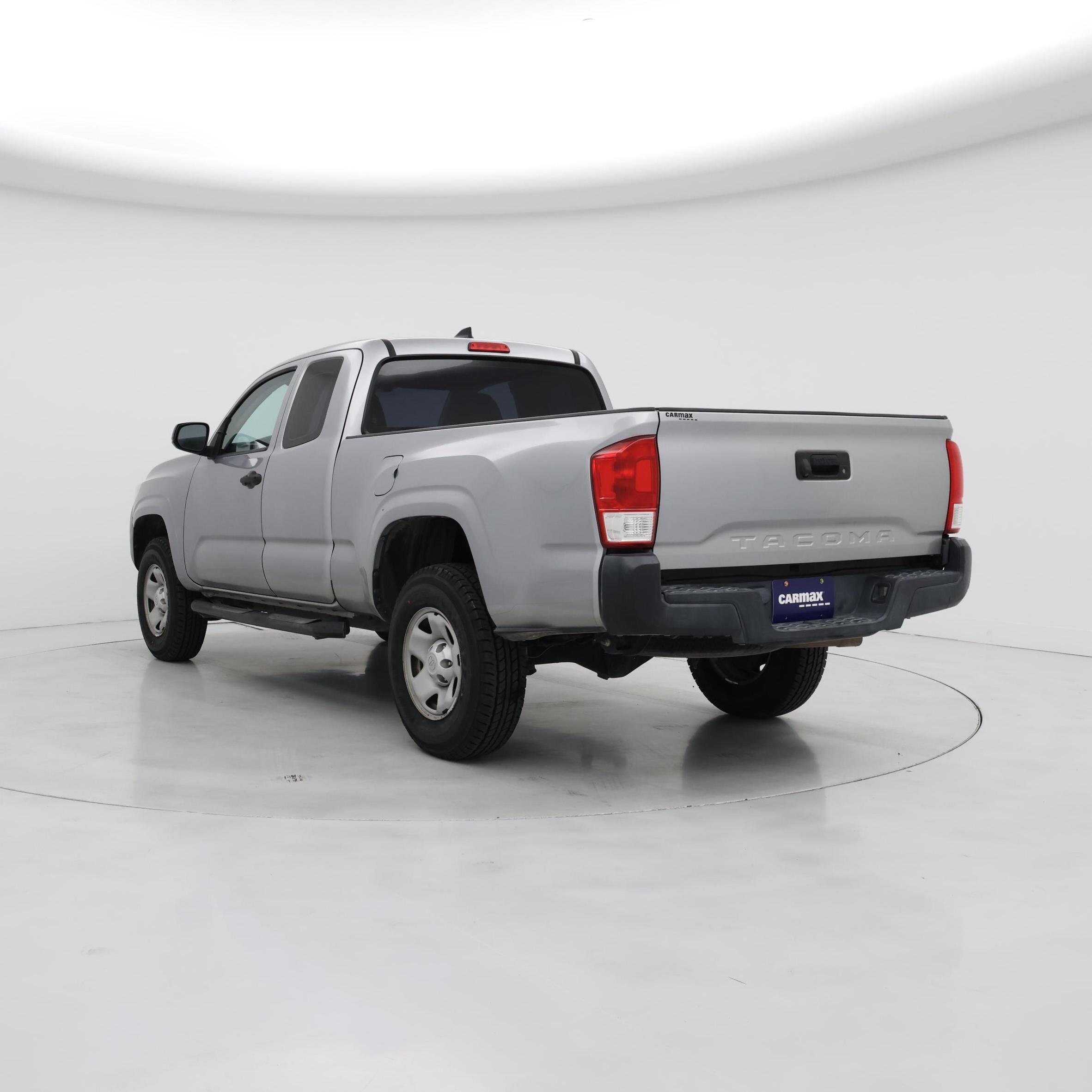 Thumbnail: 2017 Toyota Tacoma - 2