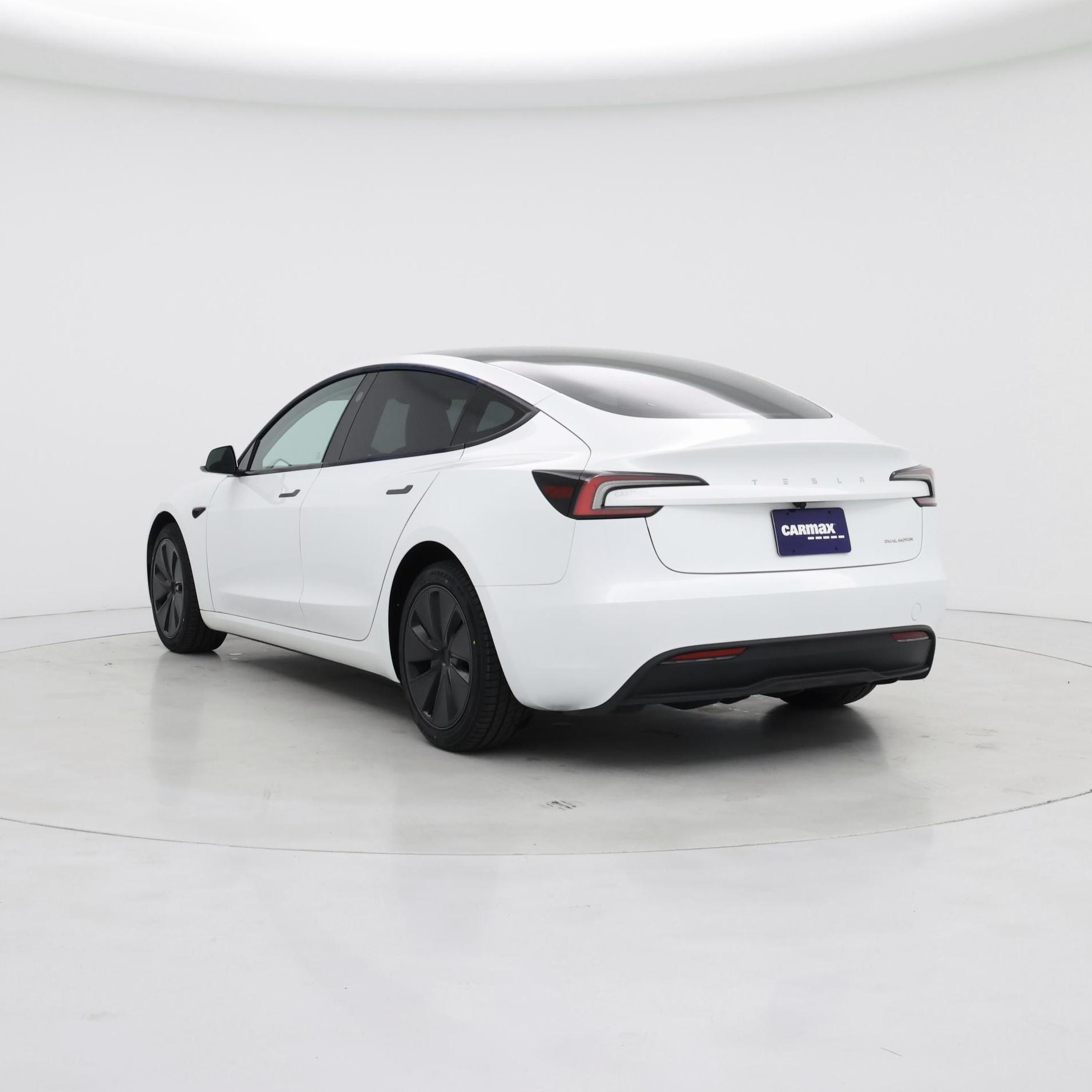 Thumbnail: 2025 Tesla Model 3 - 2