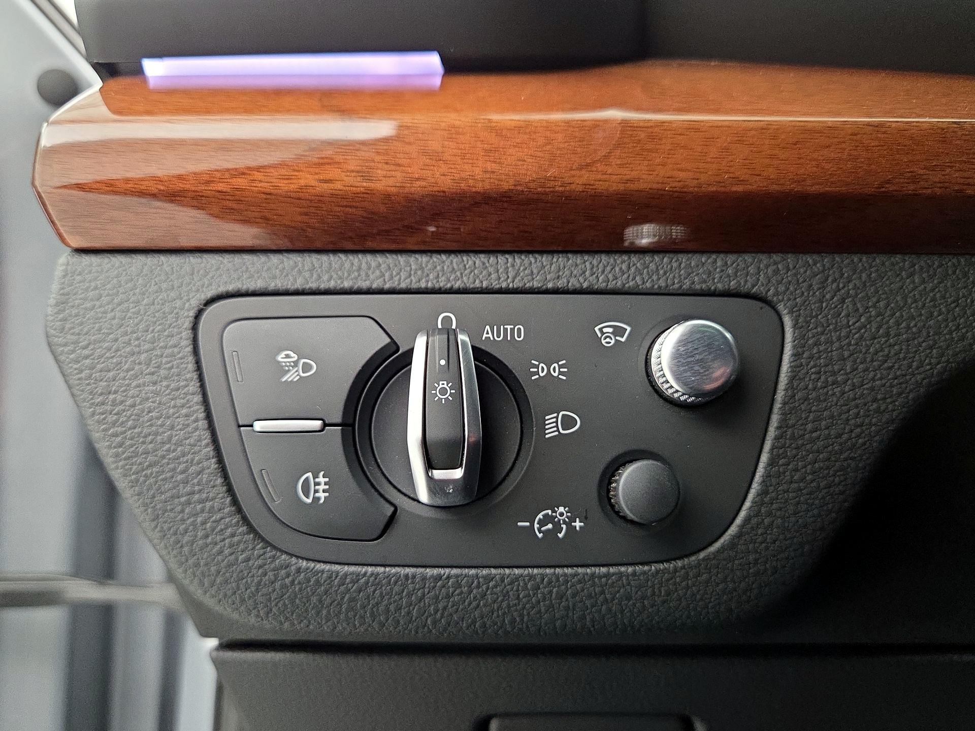 Thumbnail: 2021 Audi Q5 - 13