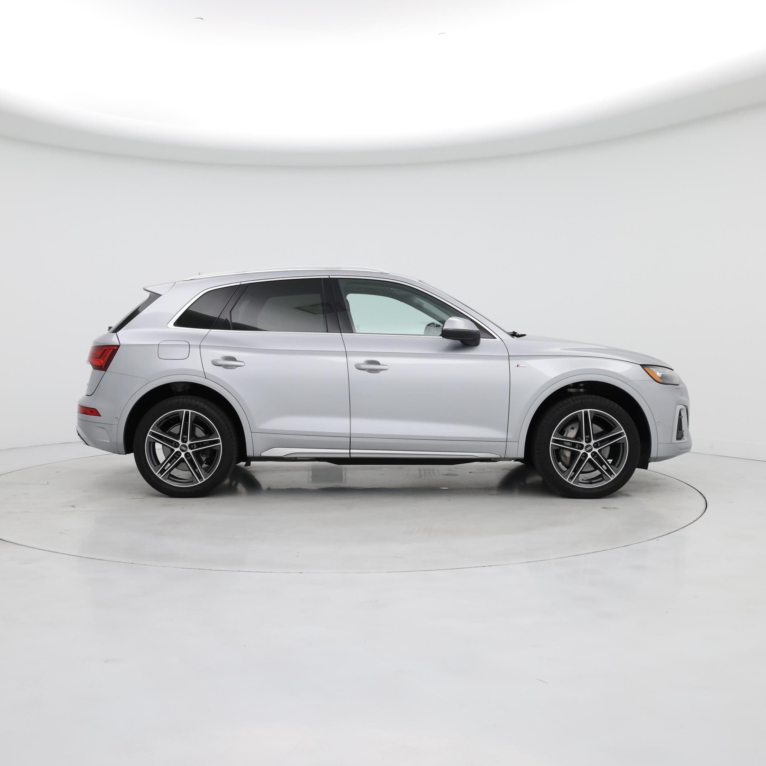 Thumbnail: 2021 Audi Q5 - 7