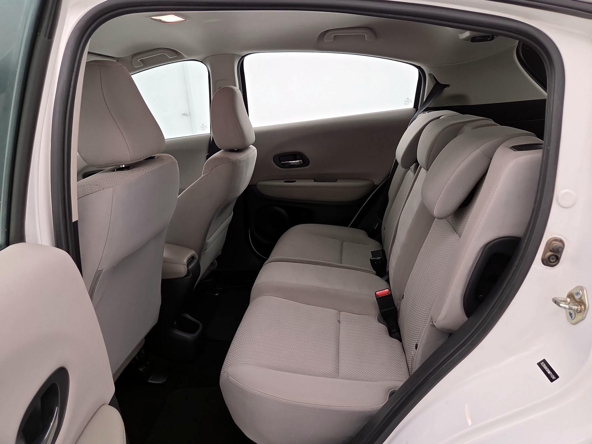 Thumbnail: 2017 Honda HR-V - 18