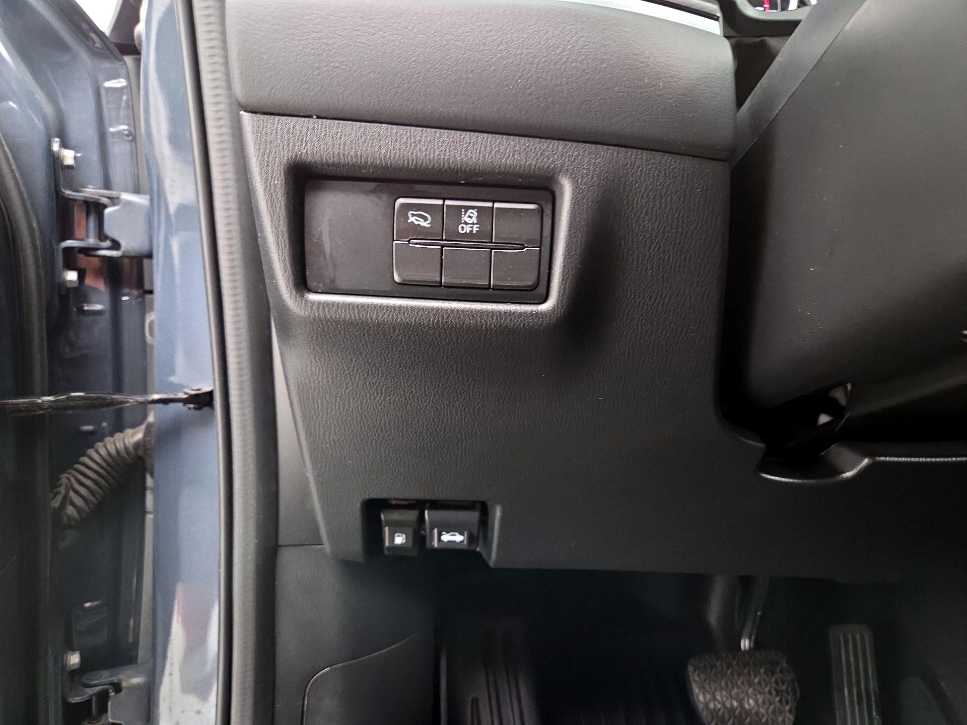 Thumbnail: 2023 Mazda CX-5 - 13