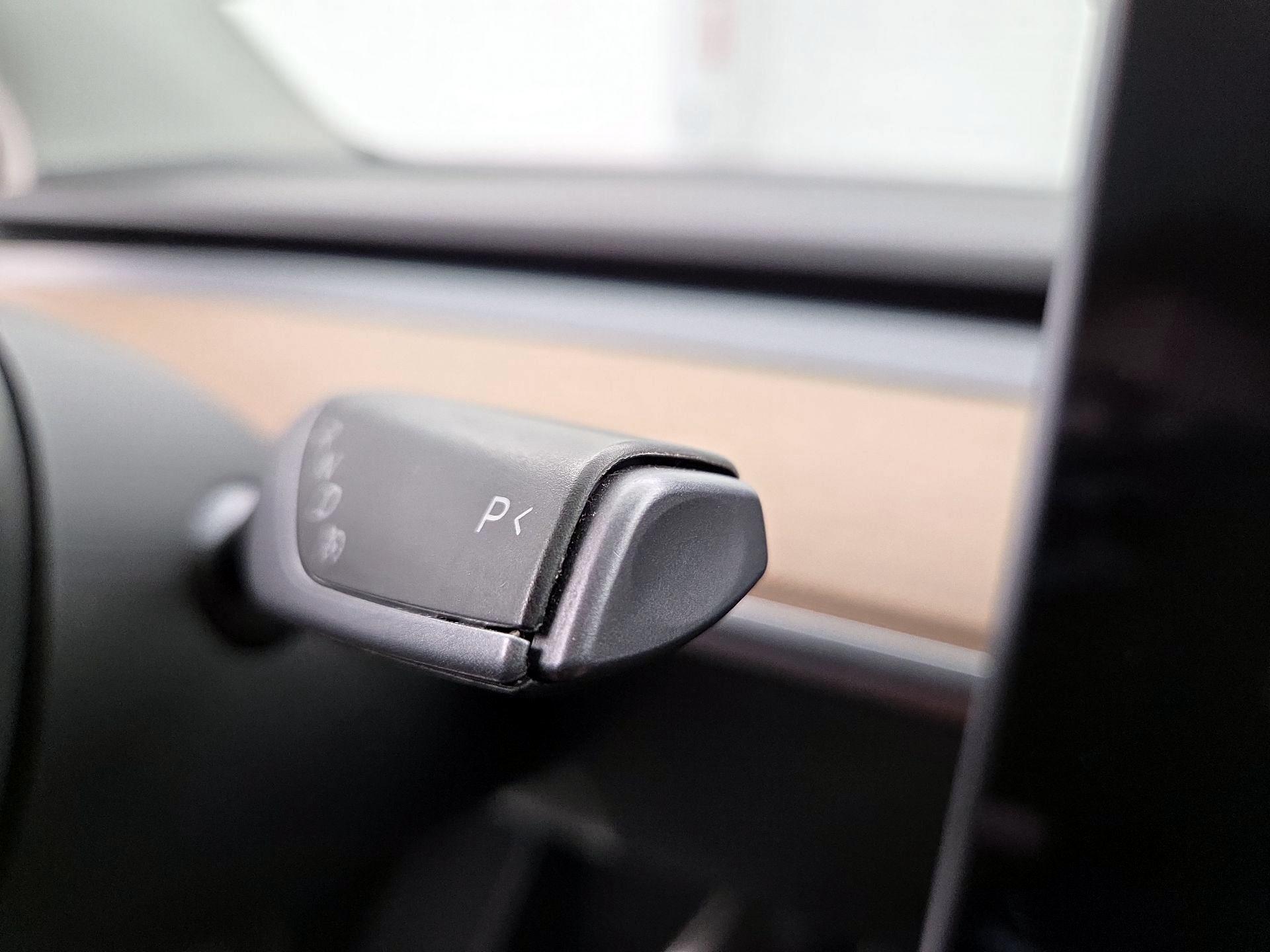 Thumbnail: 2021 Tesla Model Y - 17