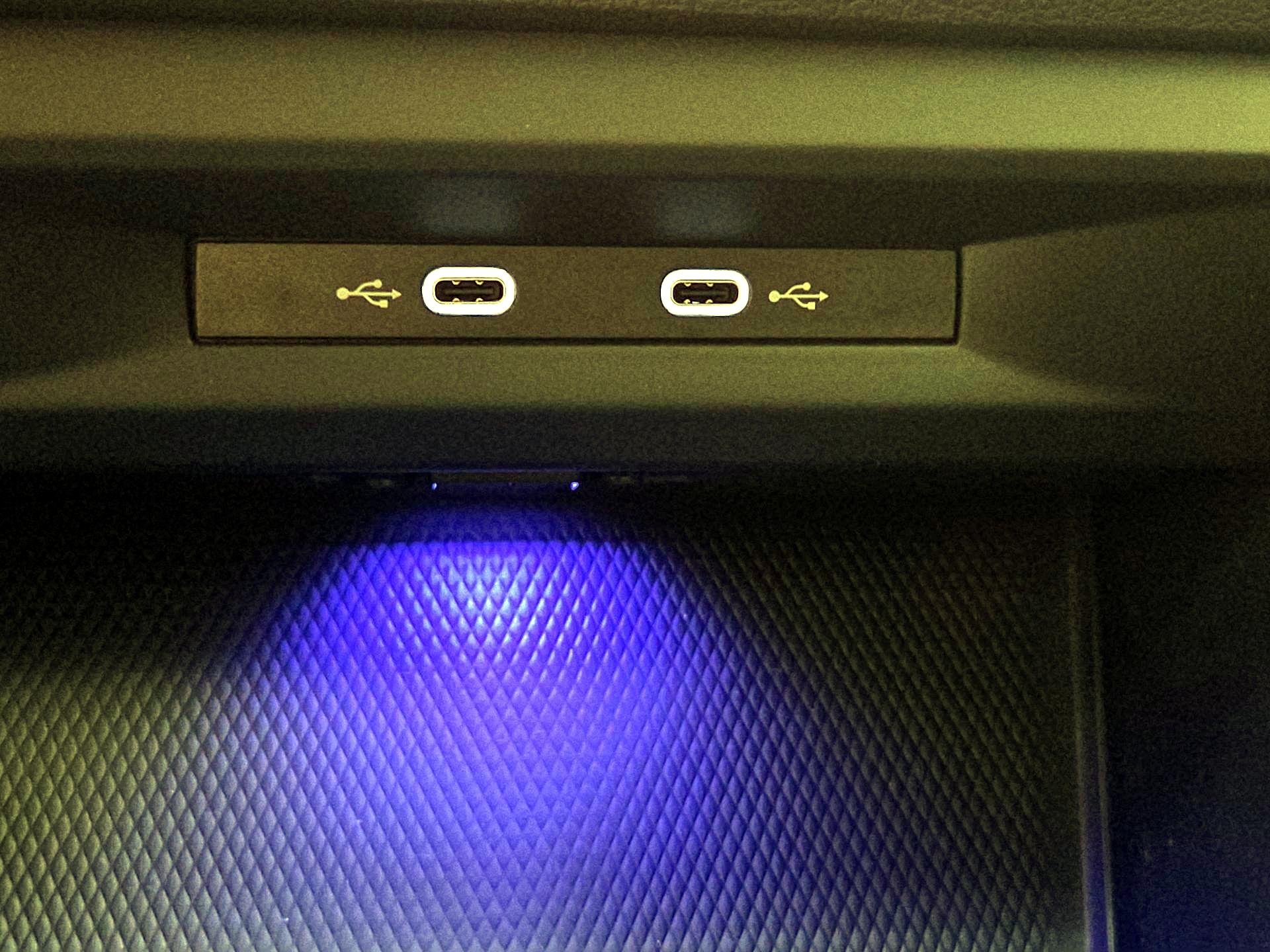 Thumbnail: 2022 Volkswagen Golf - 16