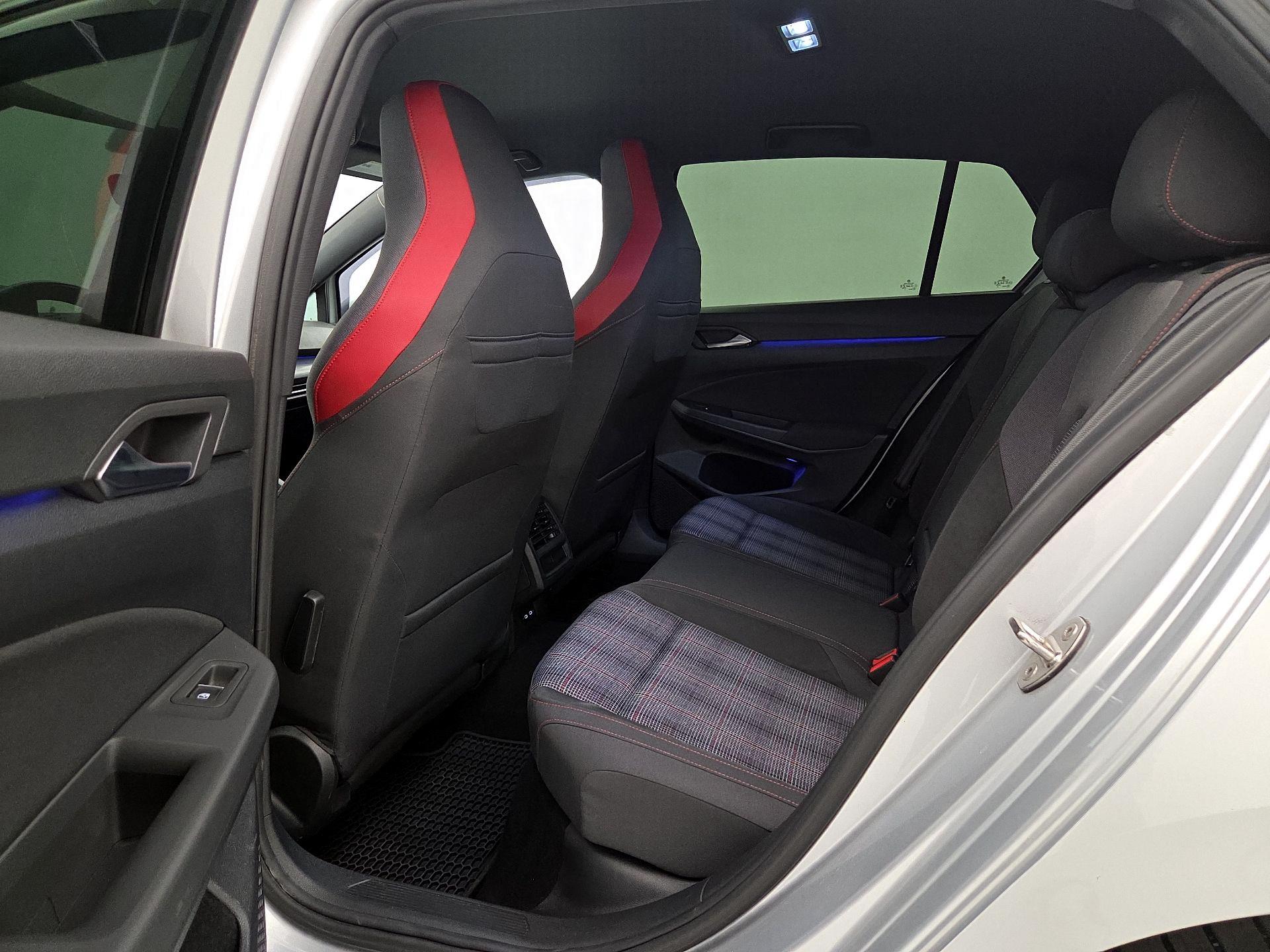 Thumbnail: 2022 Volkswagen Golf - 17