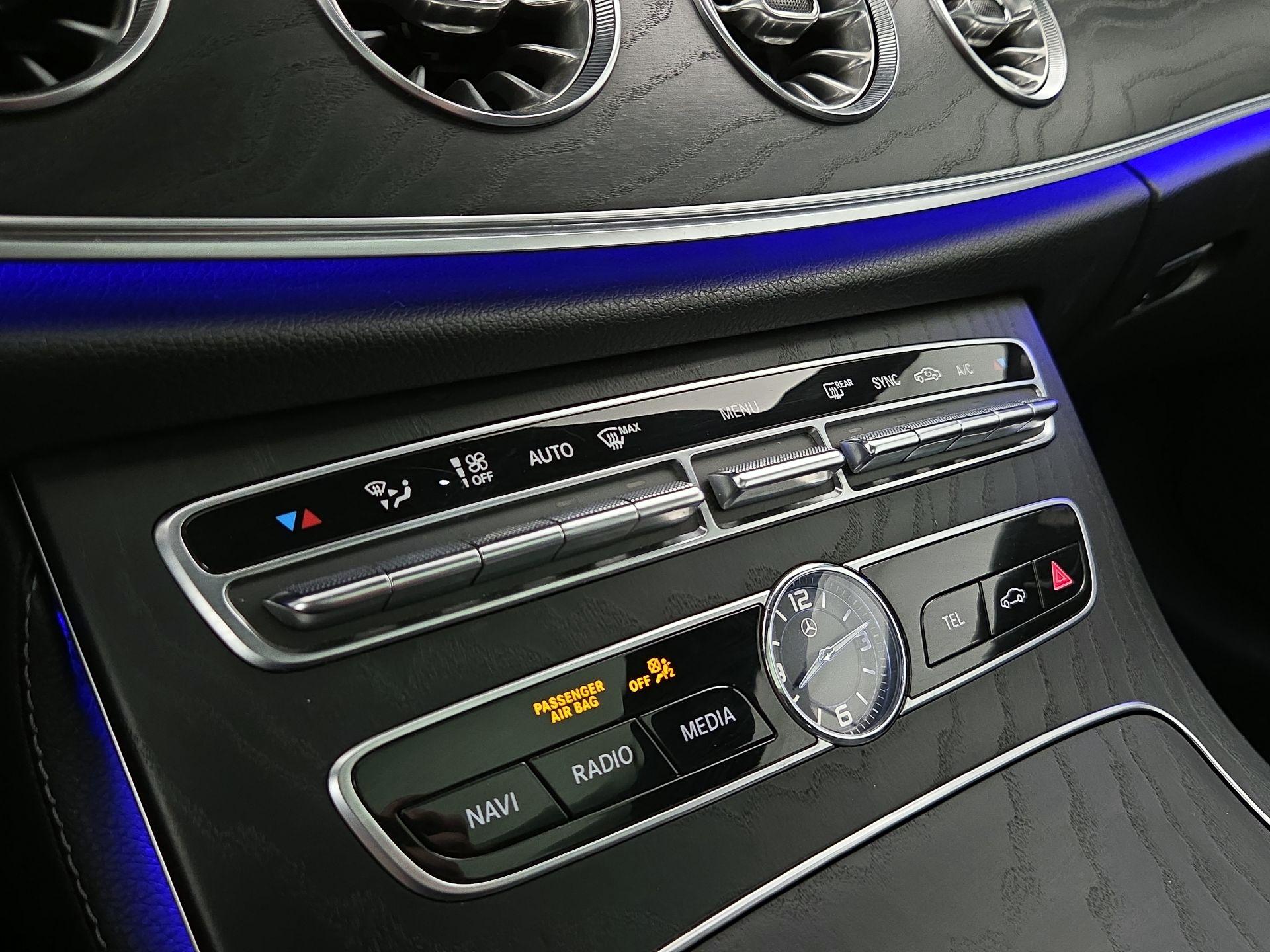 Thumbnail: 2018 Mercedes-Benz E-Class - 17