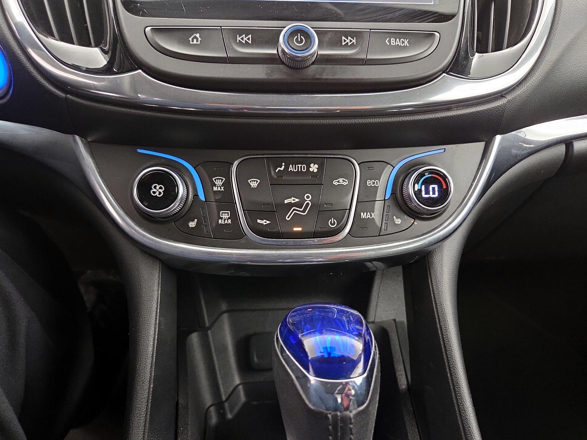 Thumbnail: 2017 Chevrolet Volt - 15