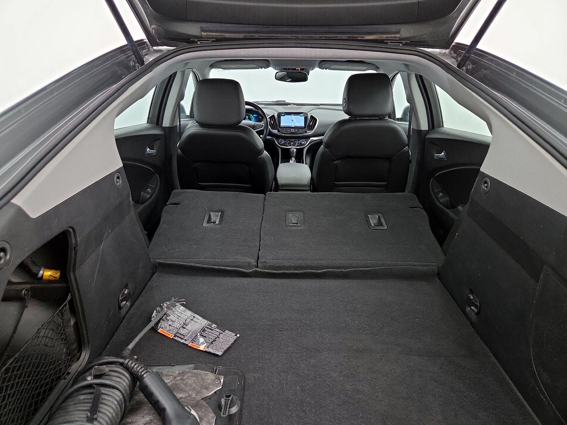 Thumbnail: 2017 Chevrolet Volt - 20