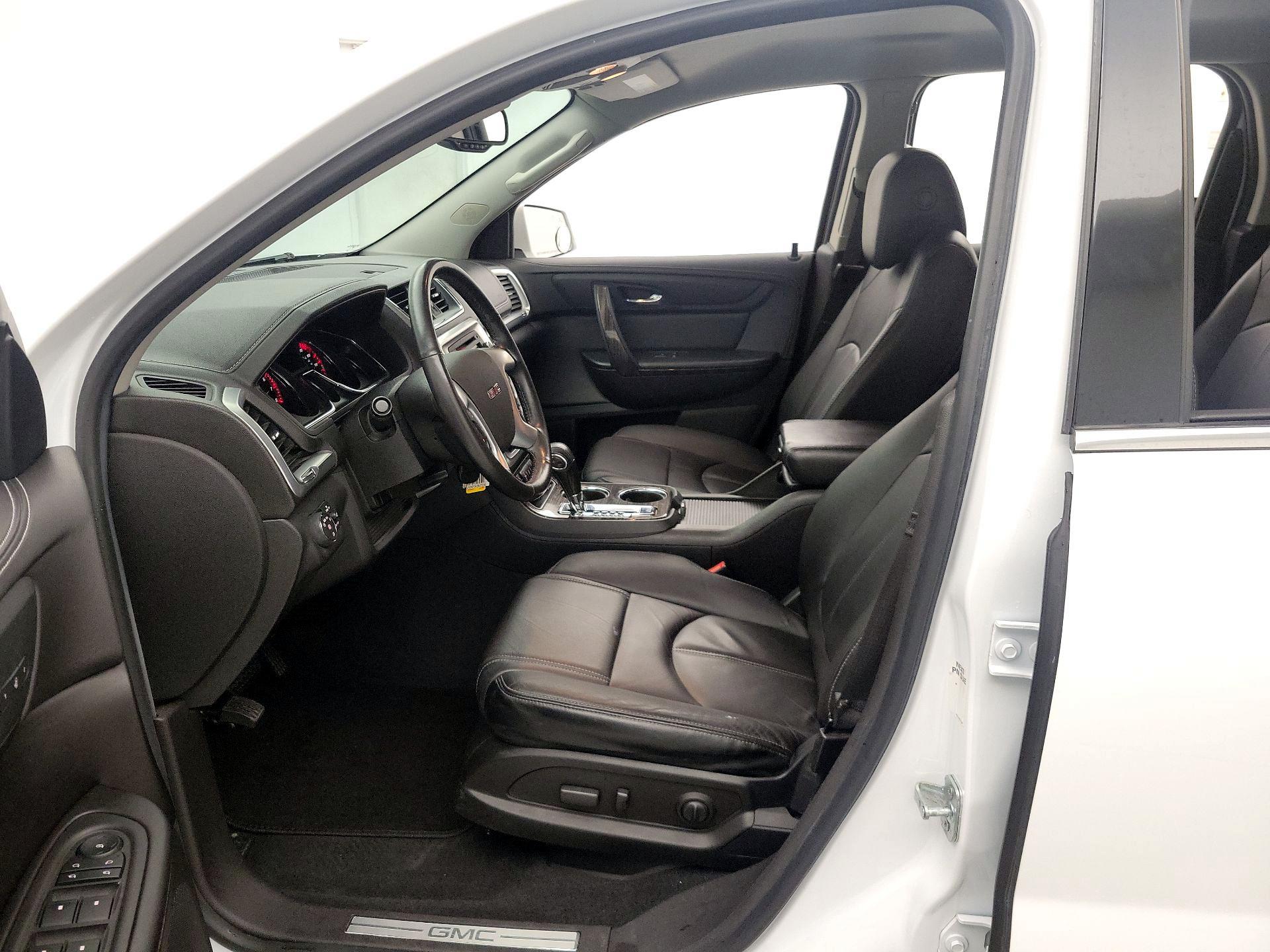 Thumbnail: 2017 GMC Acadia - 11