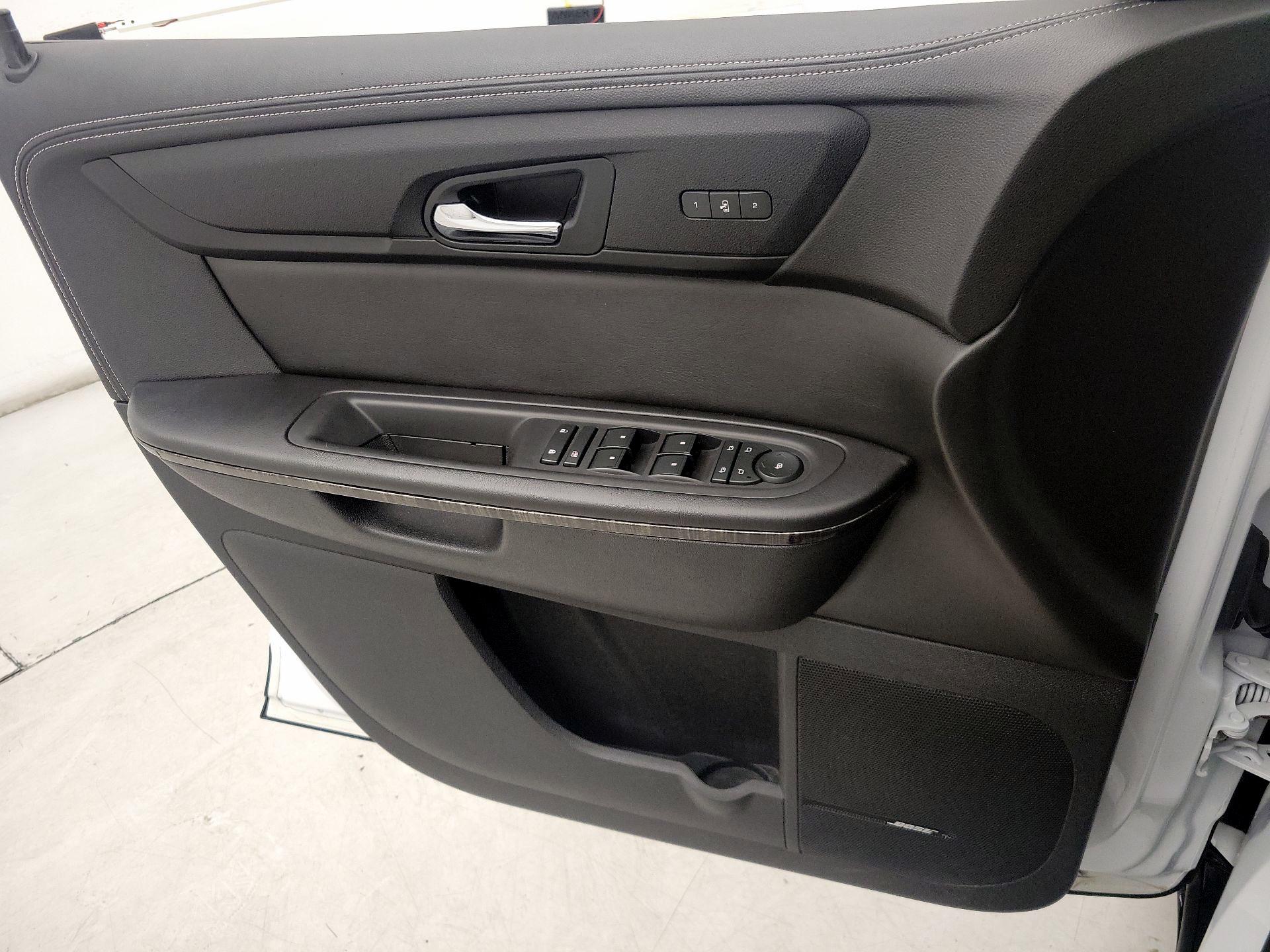 Thumbnail: 2017 GMC Acadia - 12