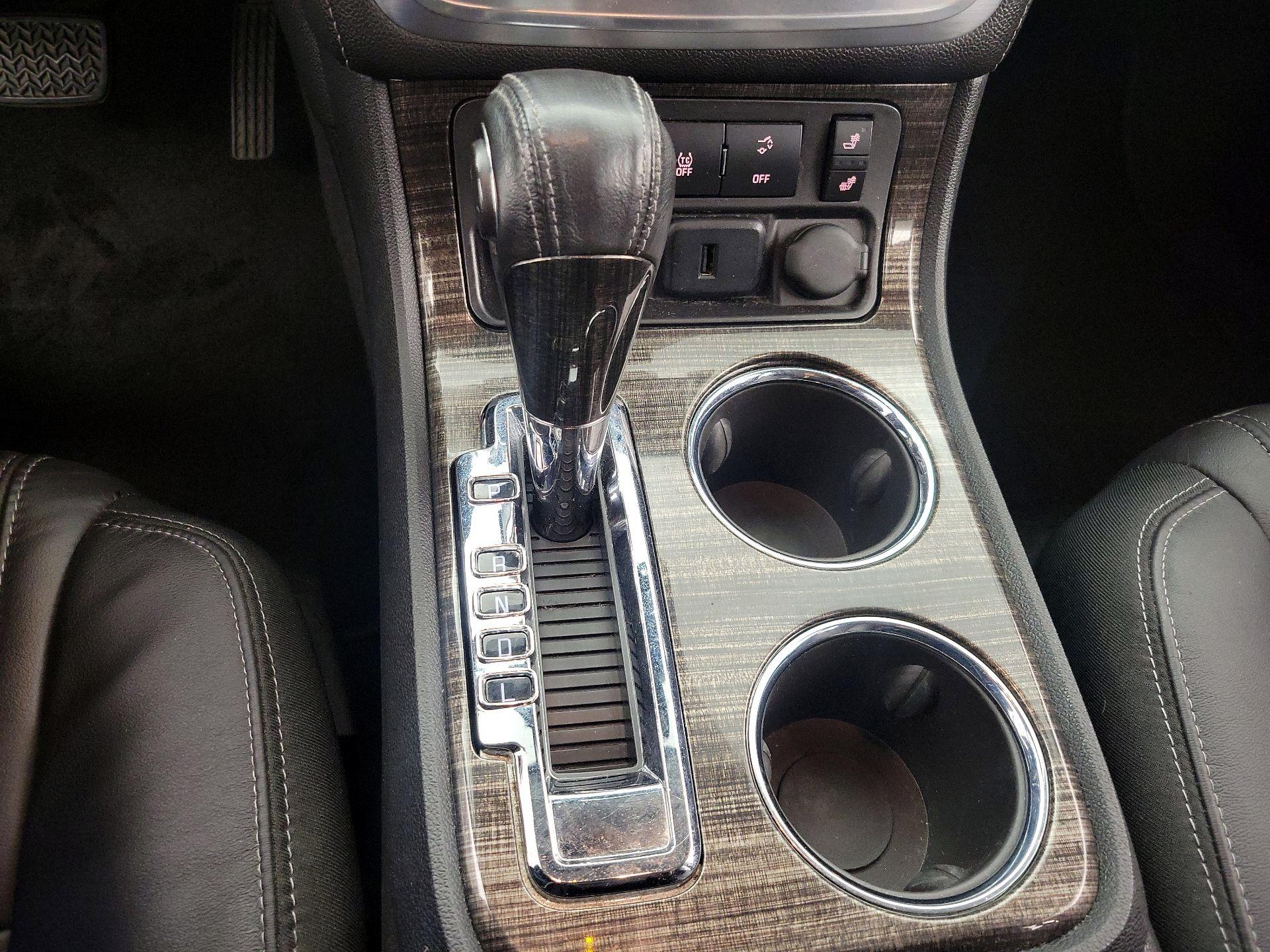 Thumbnail: 2017 GMC Acadia - 18