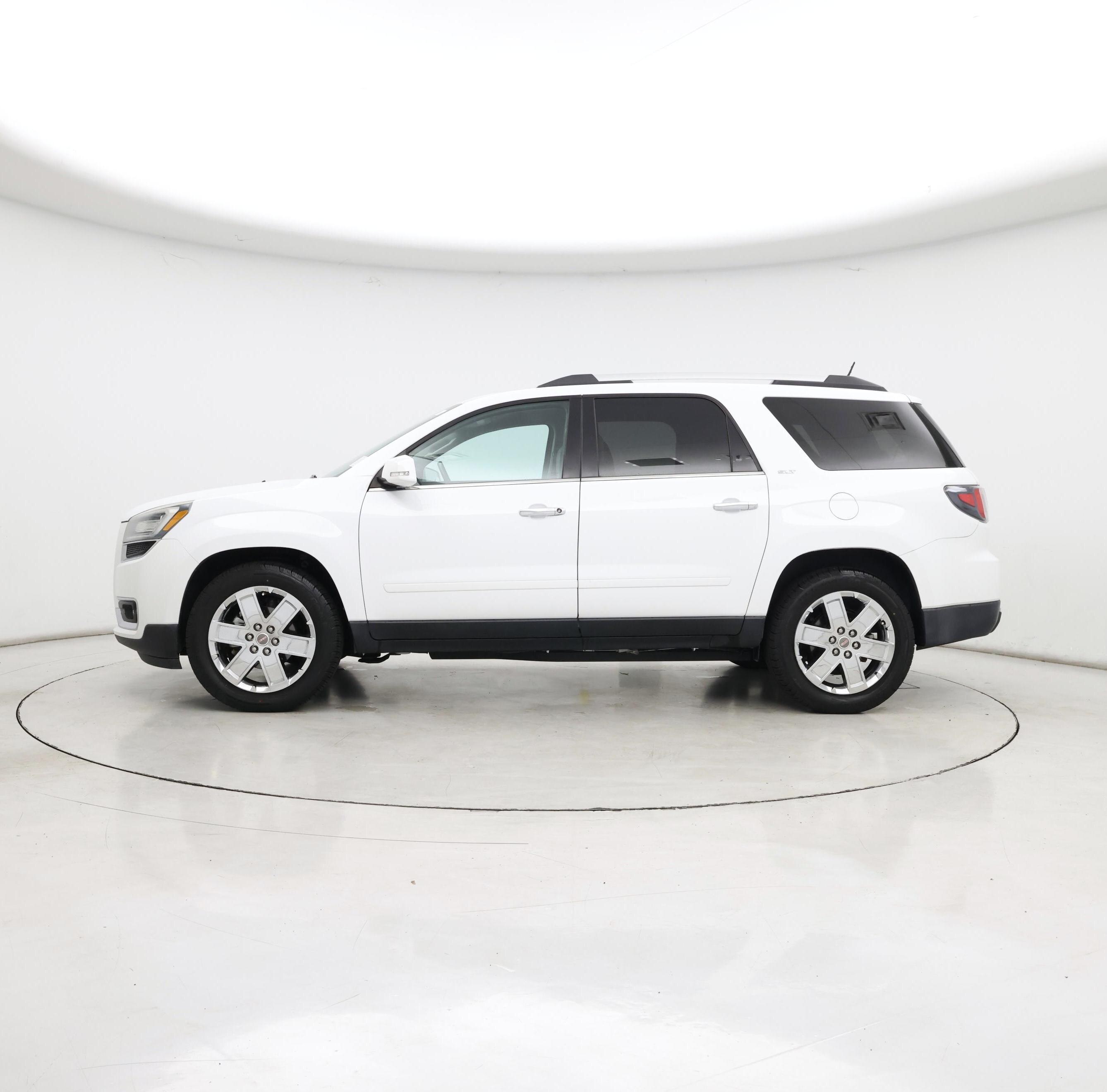 Thumbnail: 2017 GMC Acadia - 3