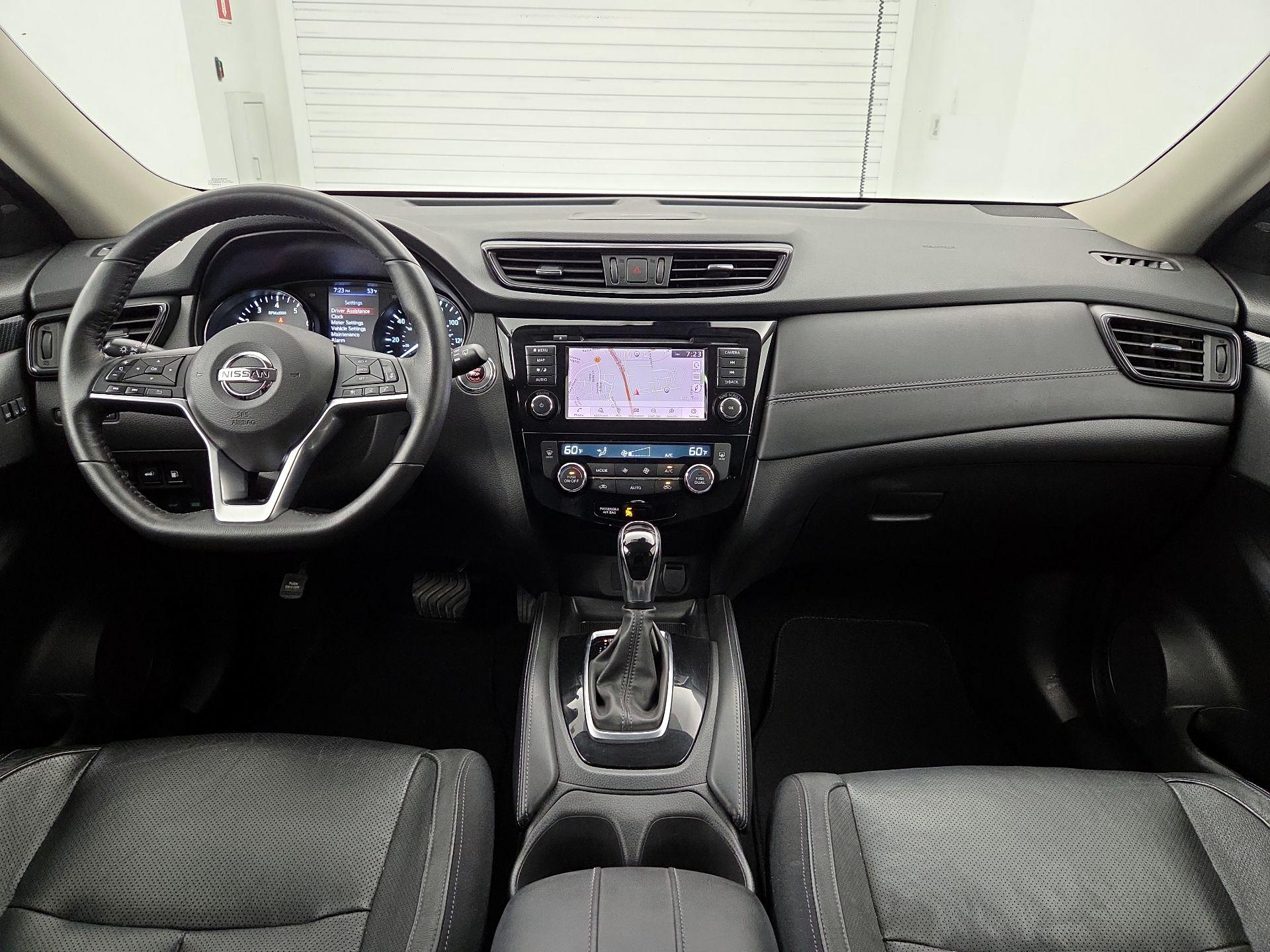 Thumbnail: 2018 Nissan Rogue - 9