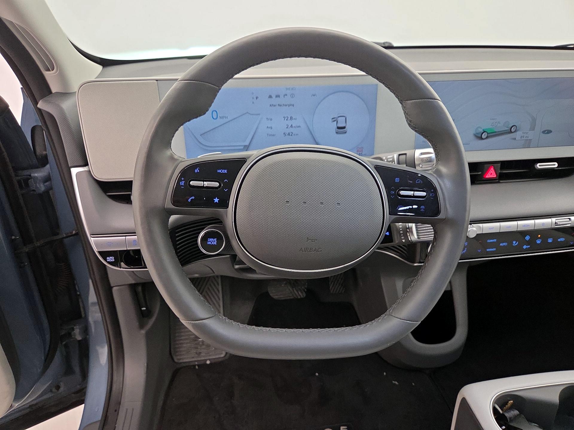 Thumbnail: 2022 Hyundai Ioniq 5 - 10