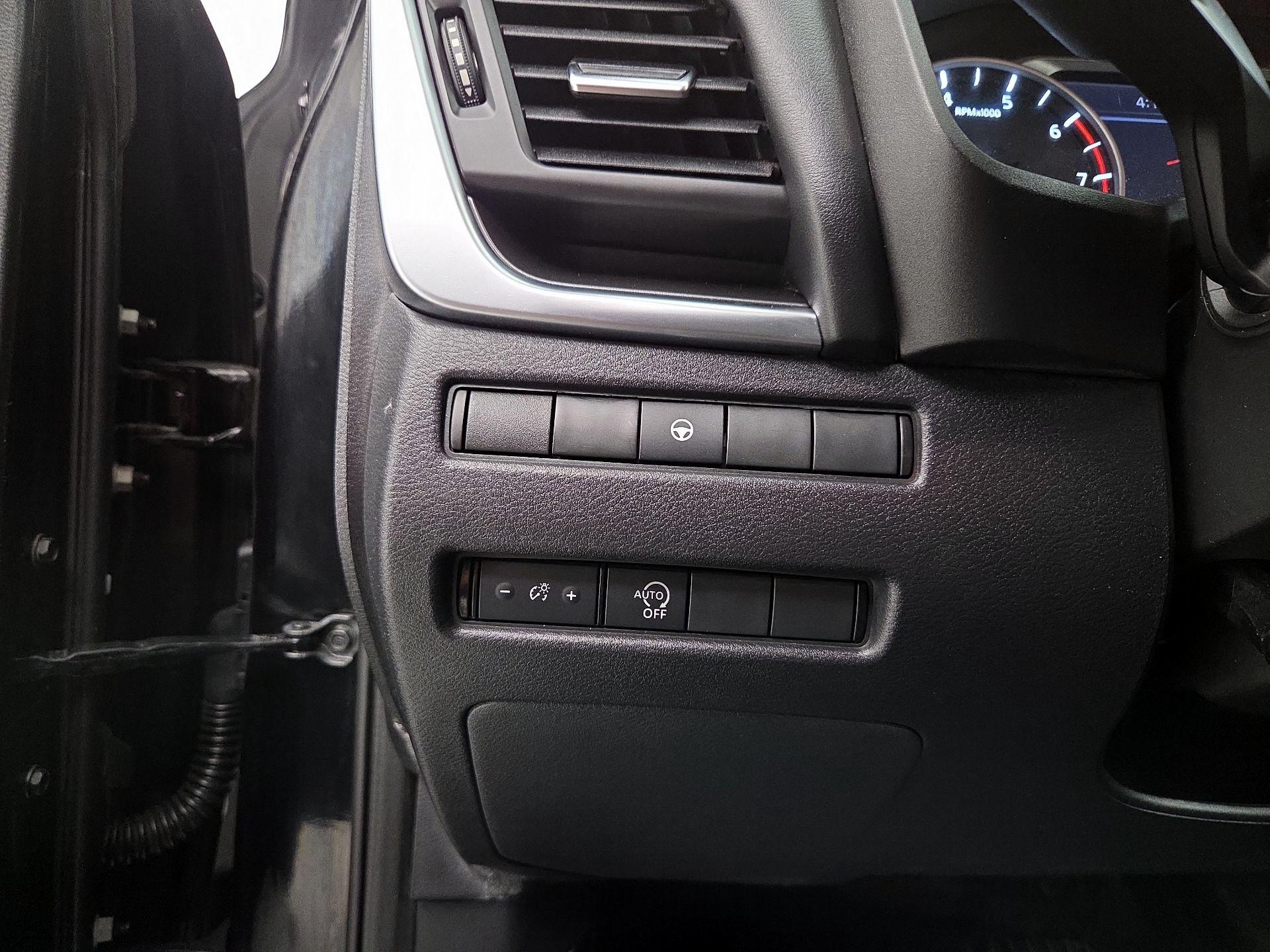 Thumbnail: 2023 Nissan Rogue - 13