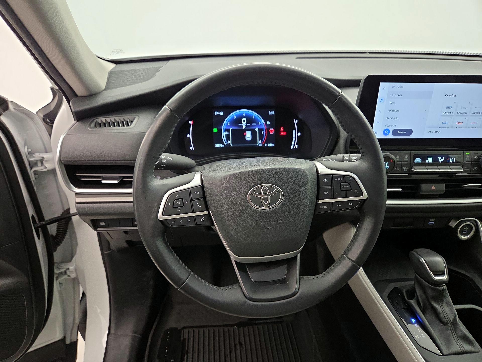 Thumbnail: 2024 Toyota Grand Highlander - 10