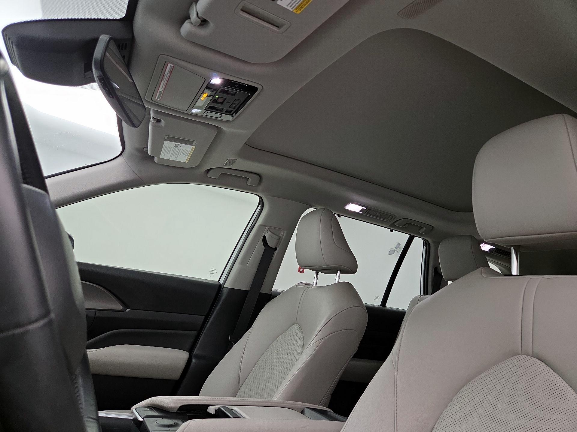 Thumbnail: 2024 Toyota Grand Highlander - 19