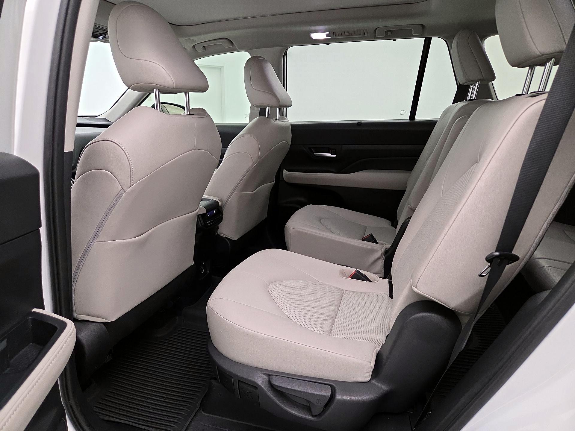 Thumbnail: 2024 Toyota Grand Highlander - 20