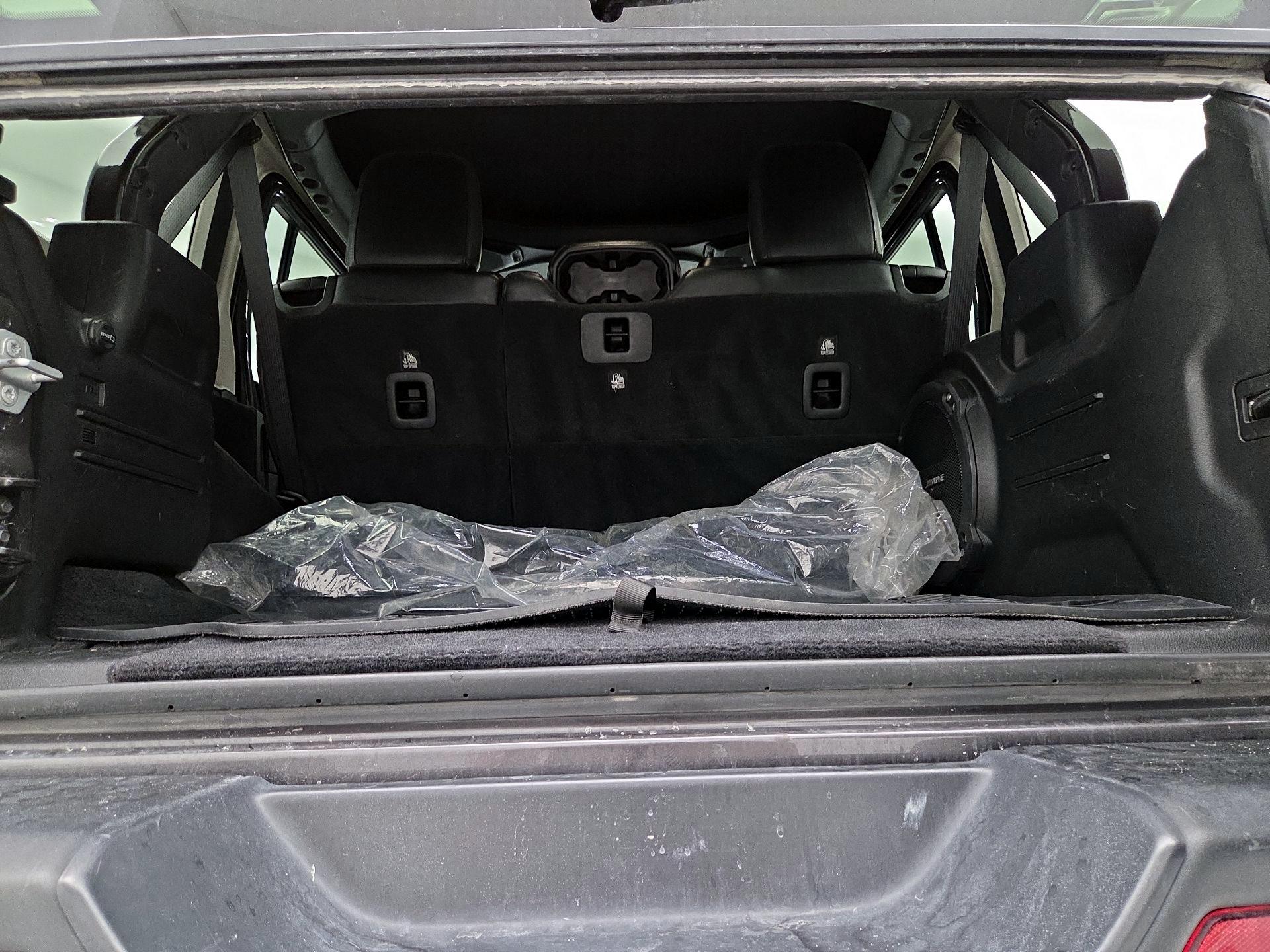 Thumbnail: 2021 Jeep Wrangler - 20