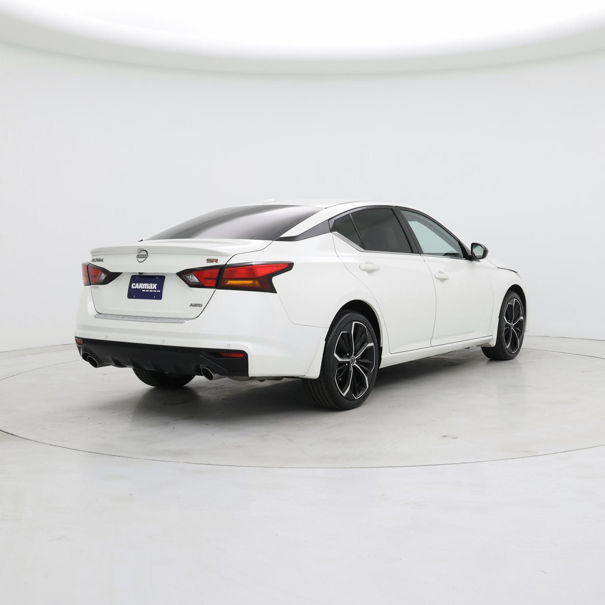 Thumbnail: 2023 Nissan Altima - 8