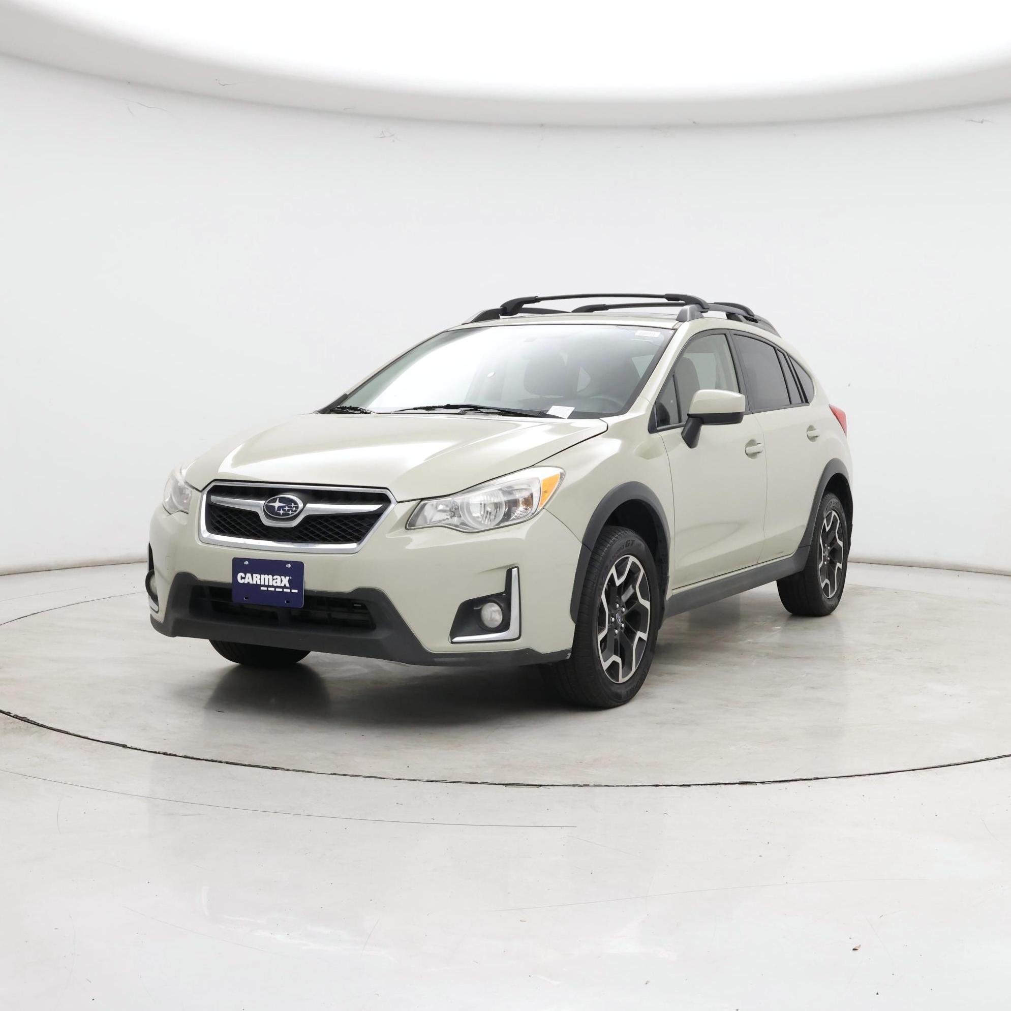 Thumbnail: 2017 Subaru Crosstrek - 4