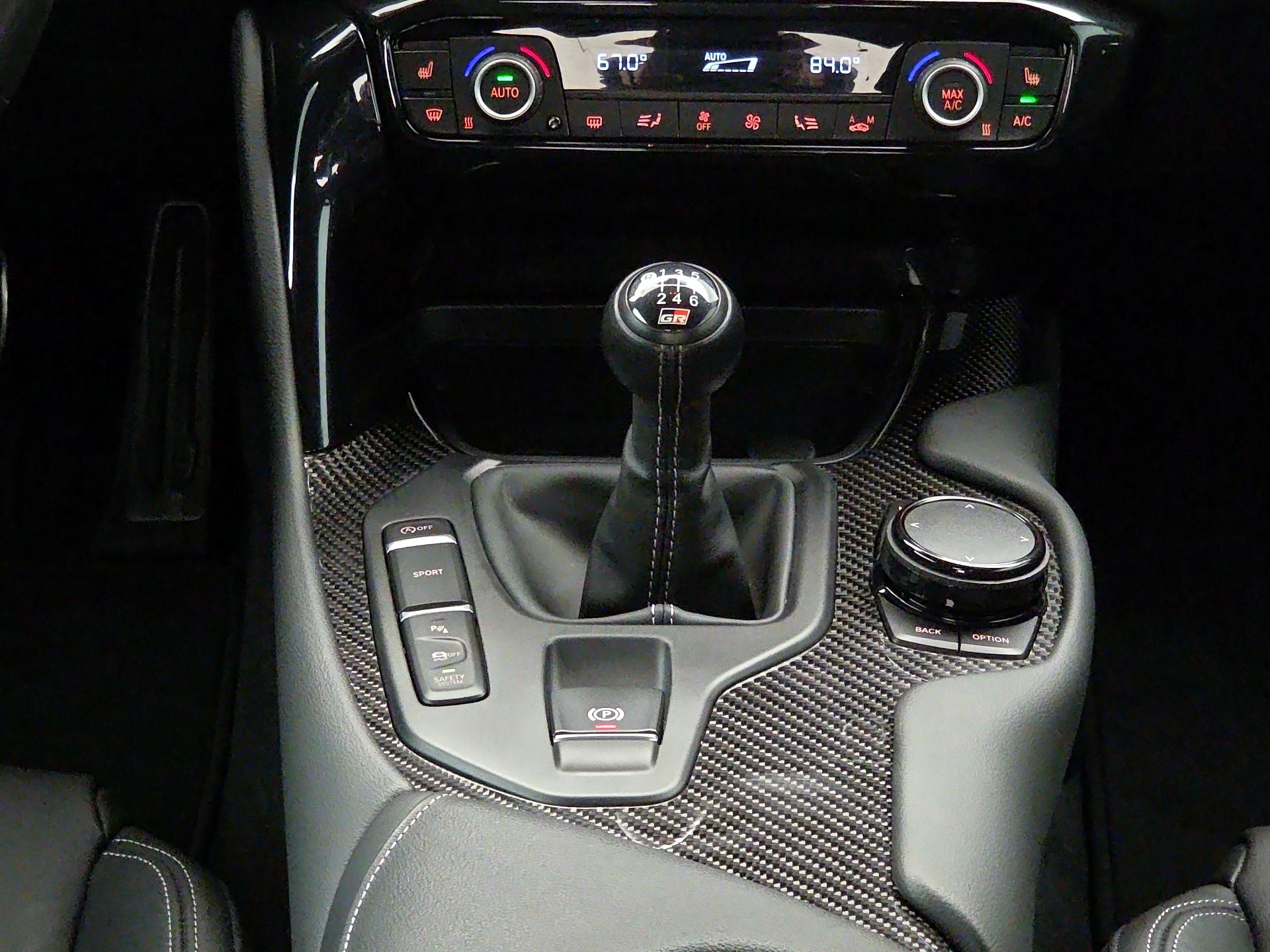 Thumbnail: 2023 Toyota Supra - 18