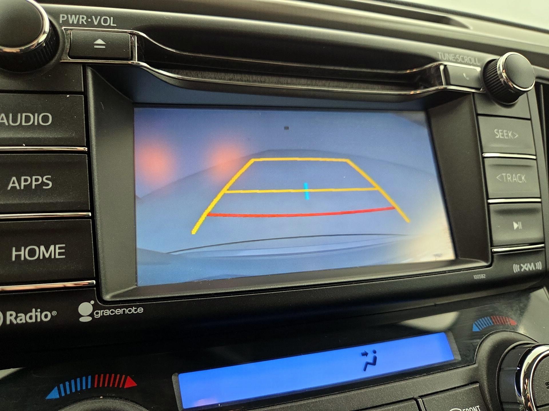 Thumbnail: 2016 Toyota RAV4 - 14