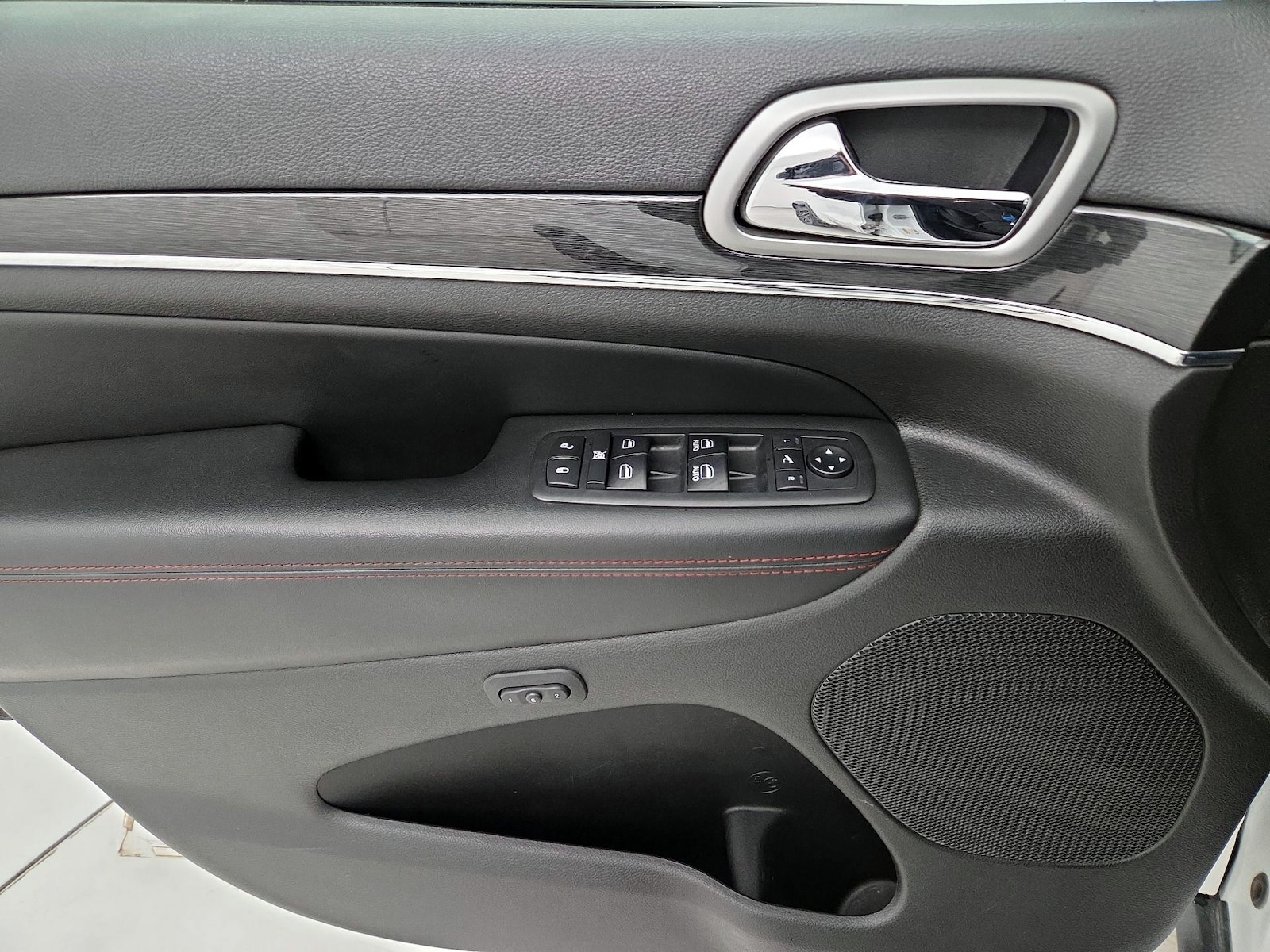 2018 Jeep Grand Cherokee Trailhawk - Photo 12