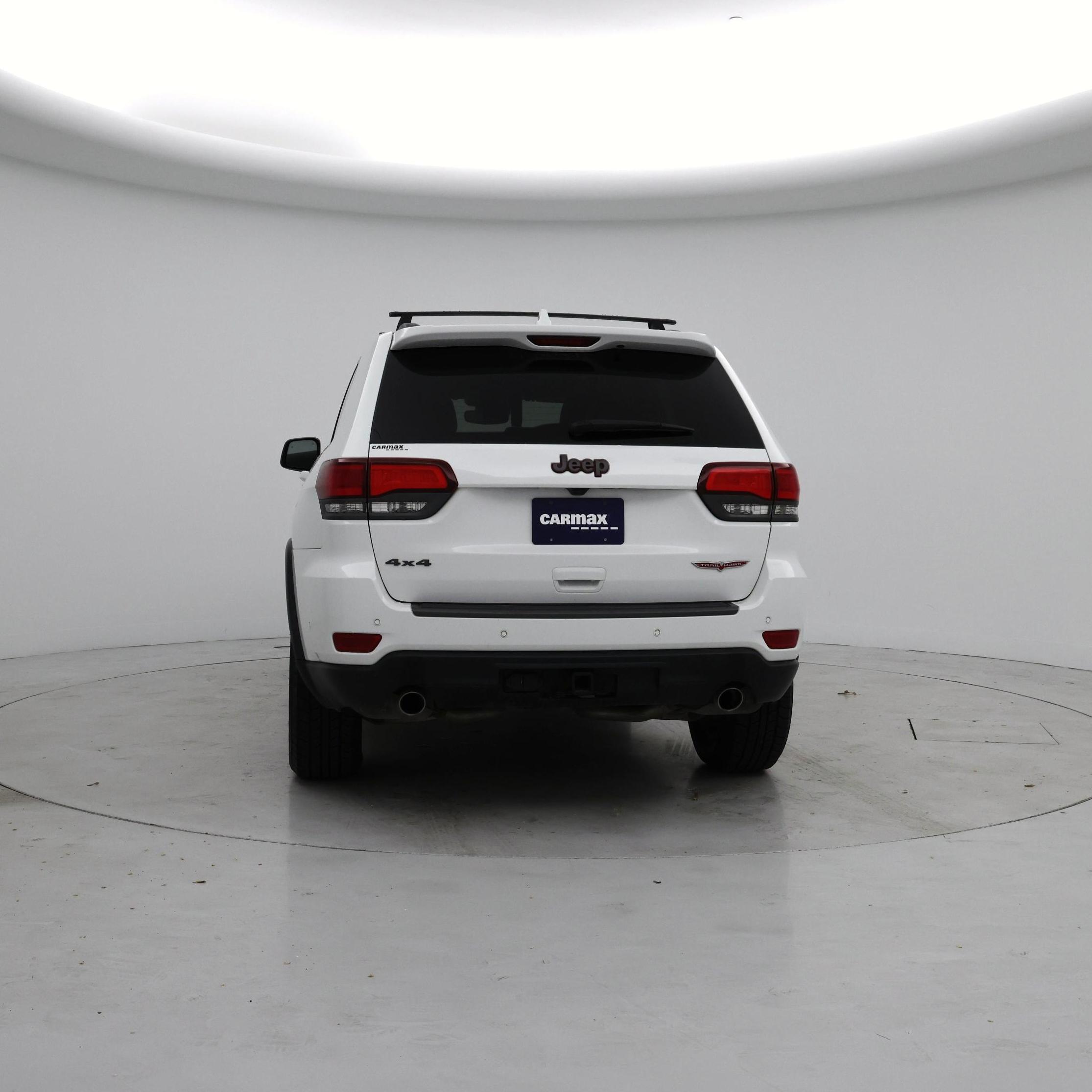 Thumbnail: 2018 Jeep Grand Cherokee - 6