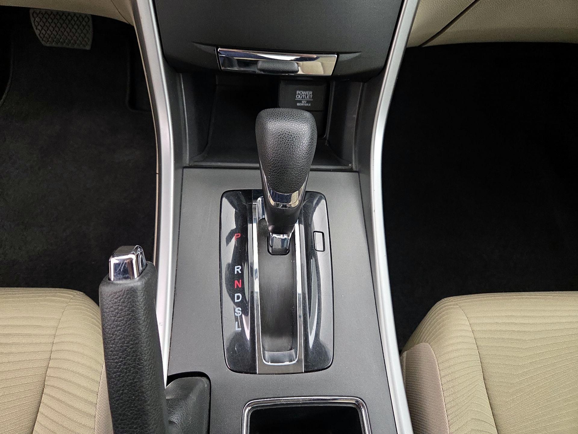 Thumbnail: 2014 Honda Accord - 17