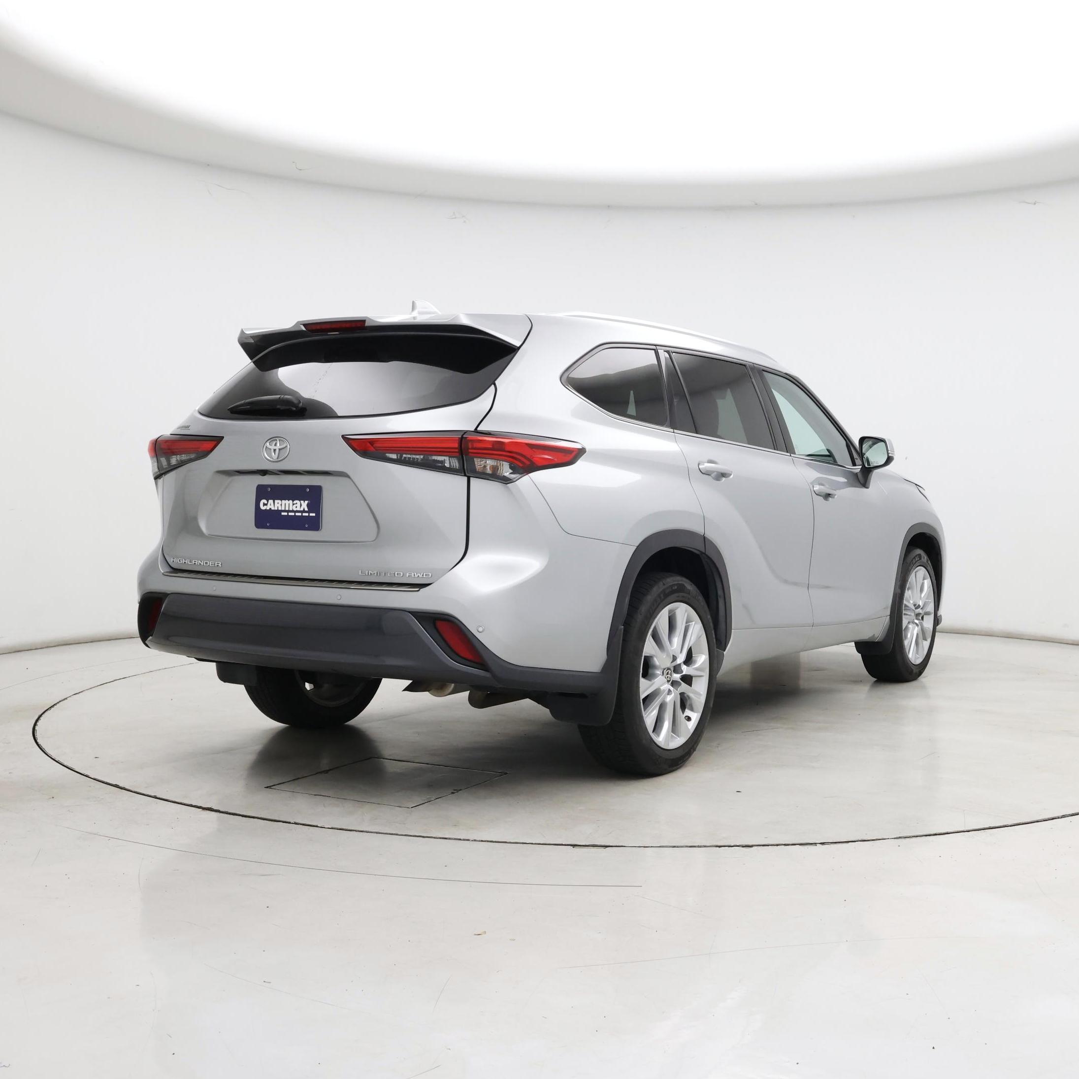 Thumbnail: 2020 Toyota Highlander - 8