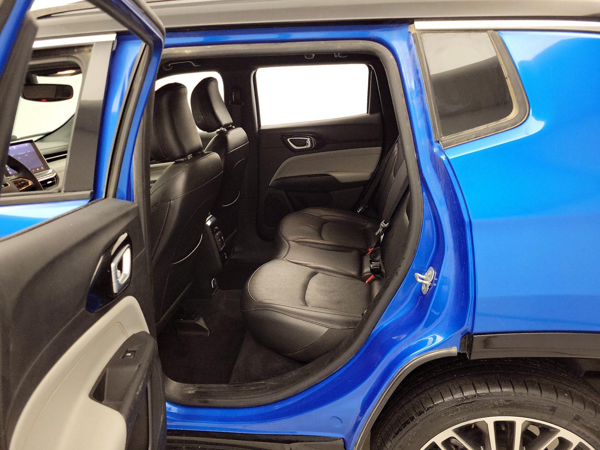 Thumbnail: 2023 Jeep Compass - 20