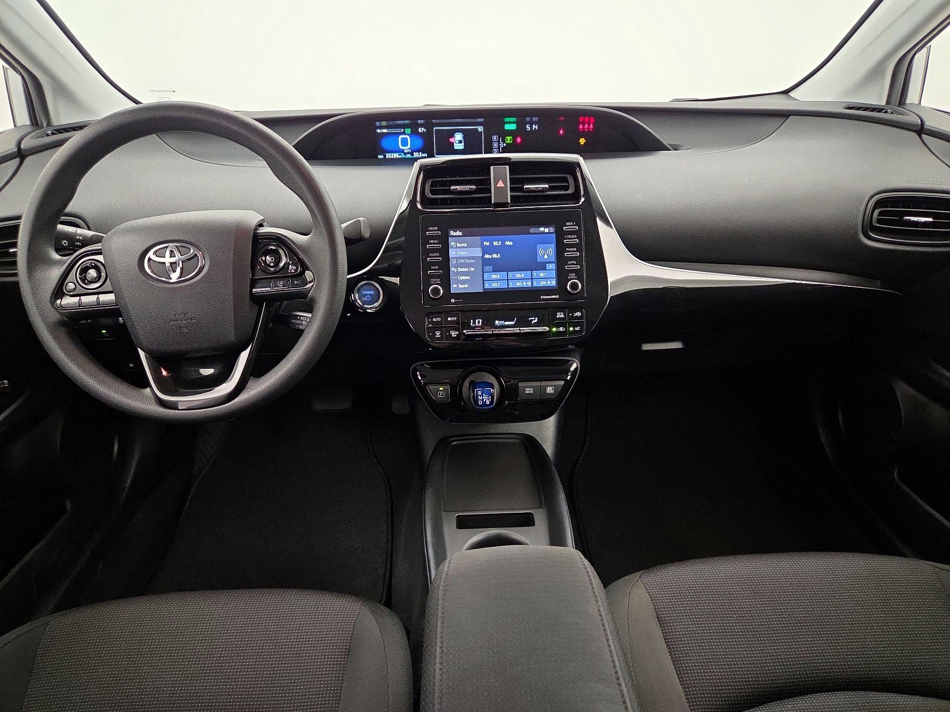 Thumbnail: 2021 Toyota Prius - 9