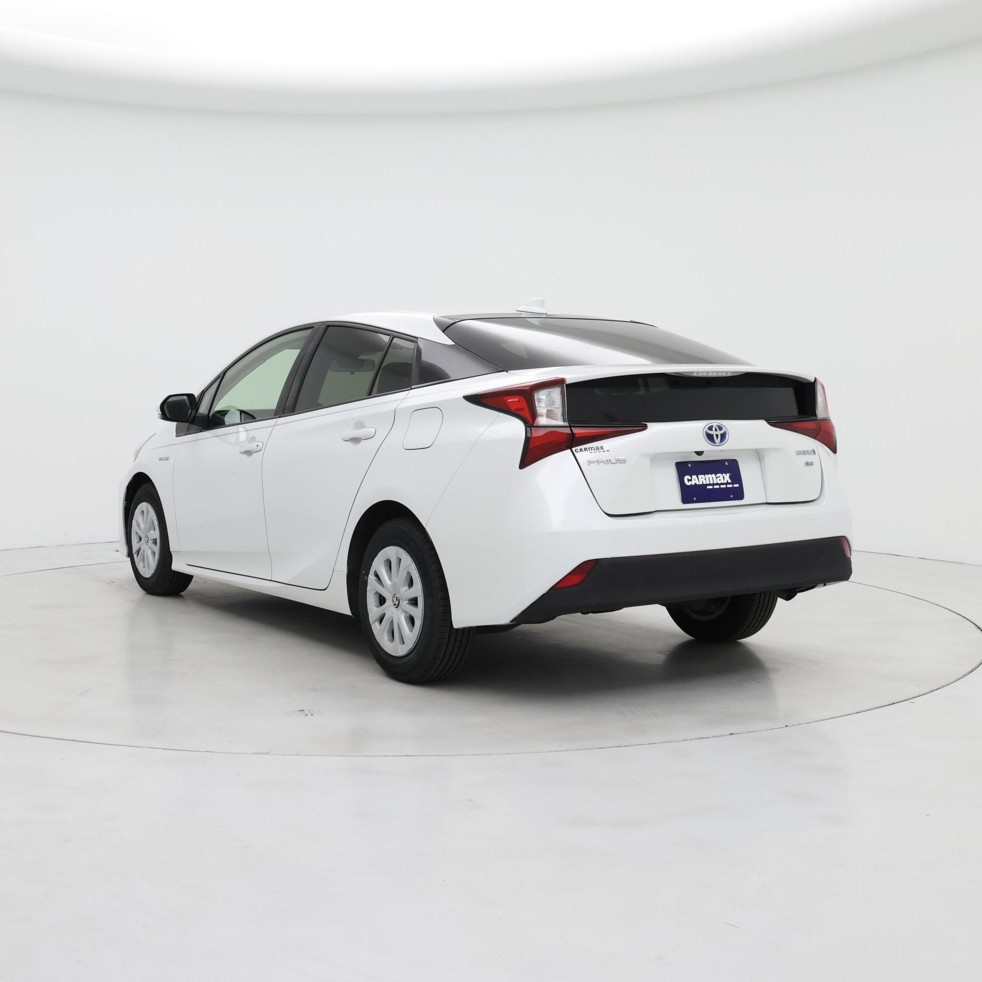 Thumbnail: 2021 Toyota Prius - 2