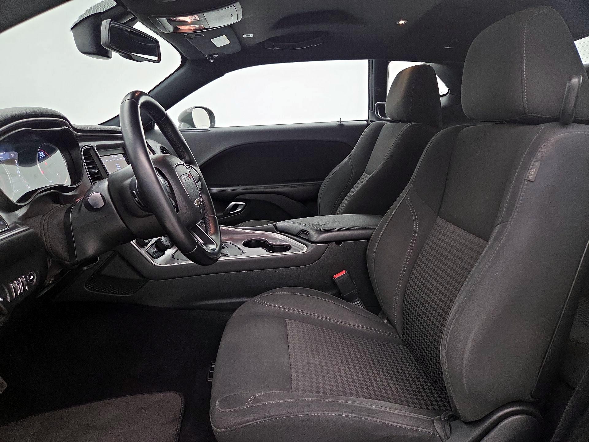 Thumbnail: 2019 Dodge Challenger - 11