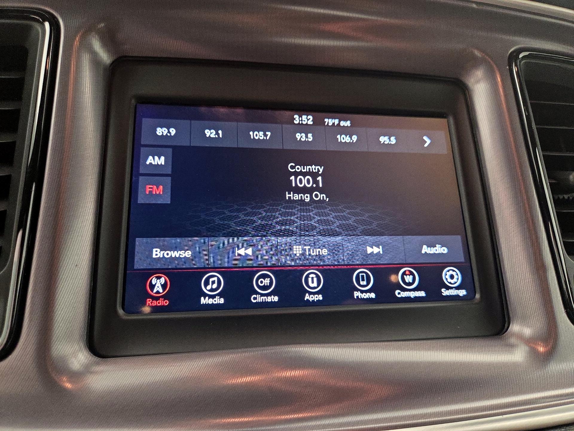 Thumbnail: 2019 Dodge Challenger - 15