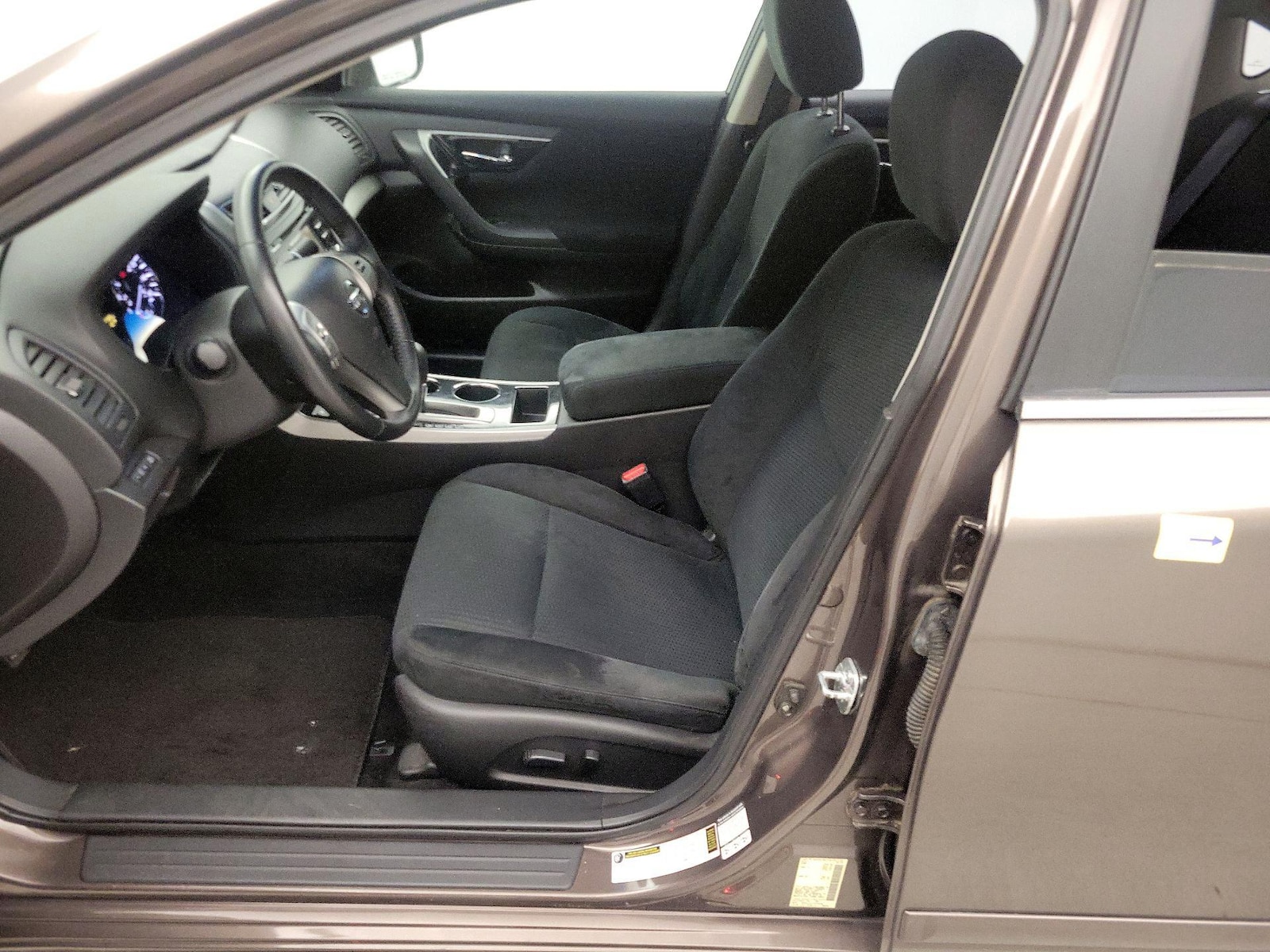 2014 Nissan Altima SV - Photo 12