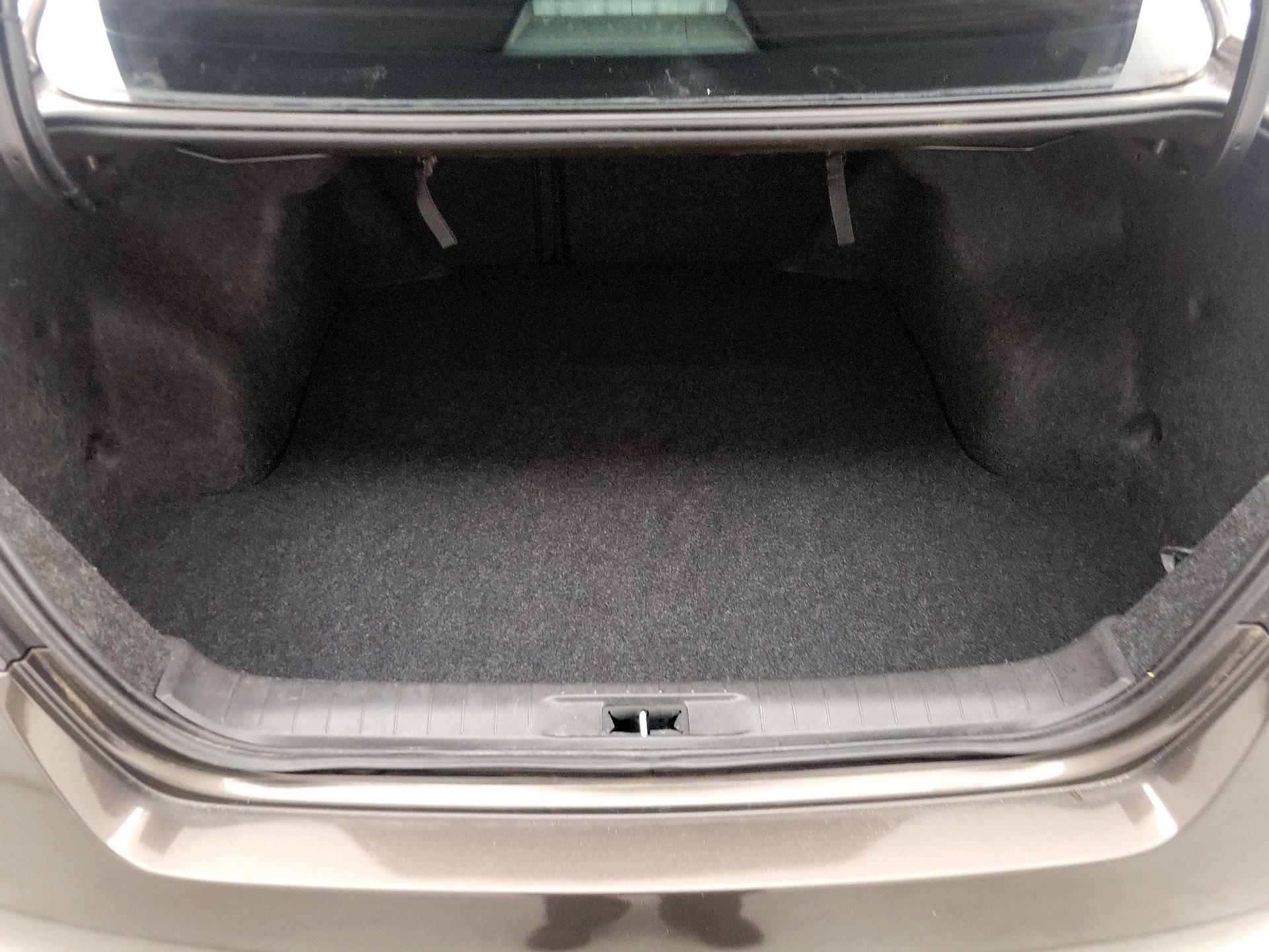 Thumbnail: 2014 Nissan Altima - 20