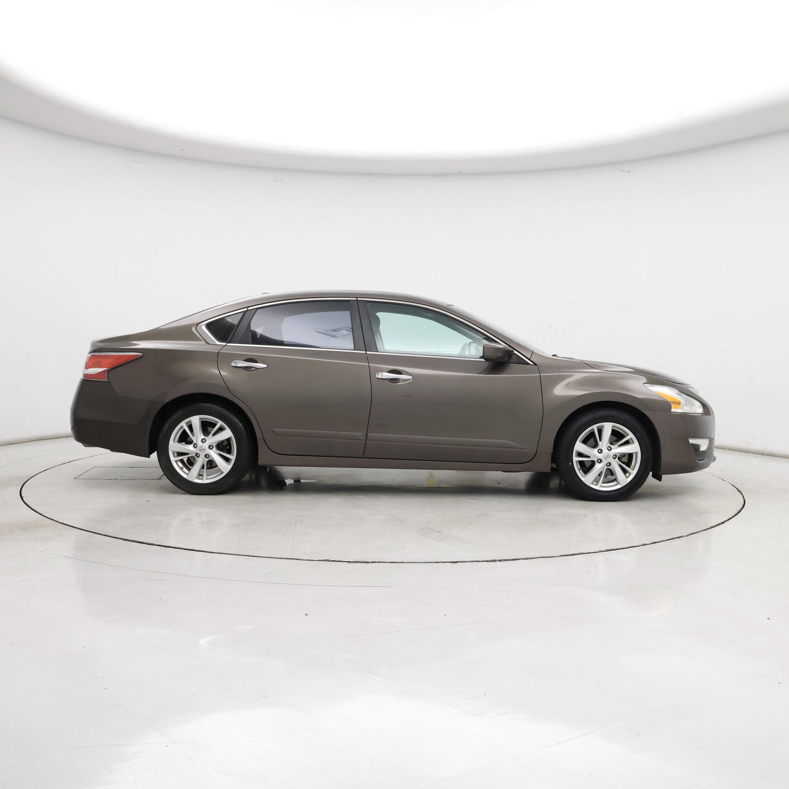 Thumbnail: 2014 Nissan Altima - 7