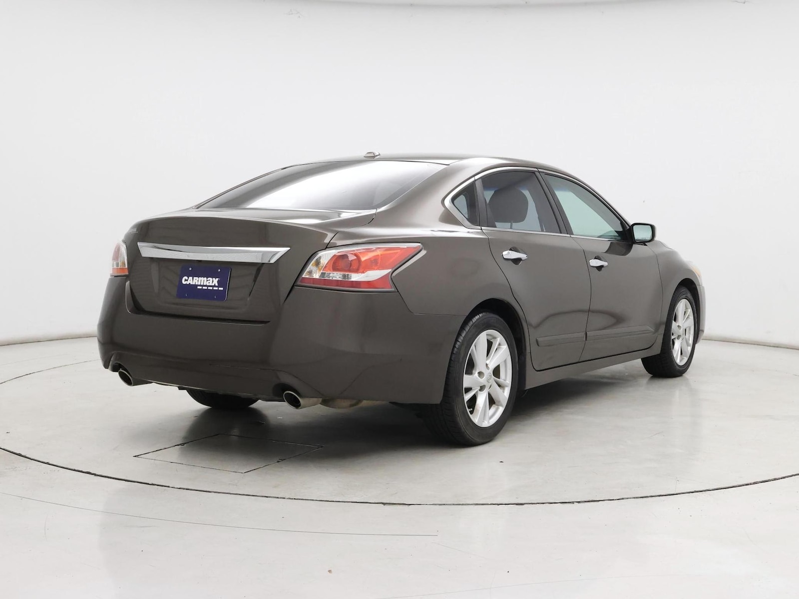 2014 Nissan Altima SV - Photo 9