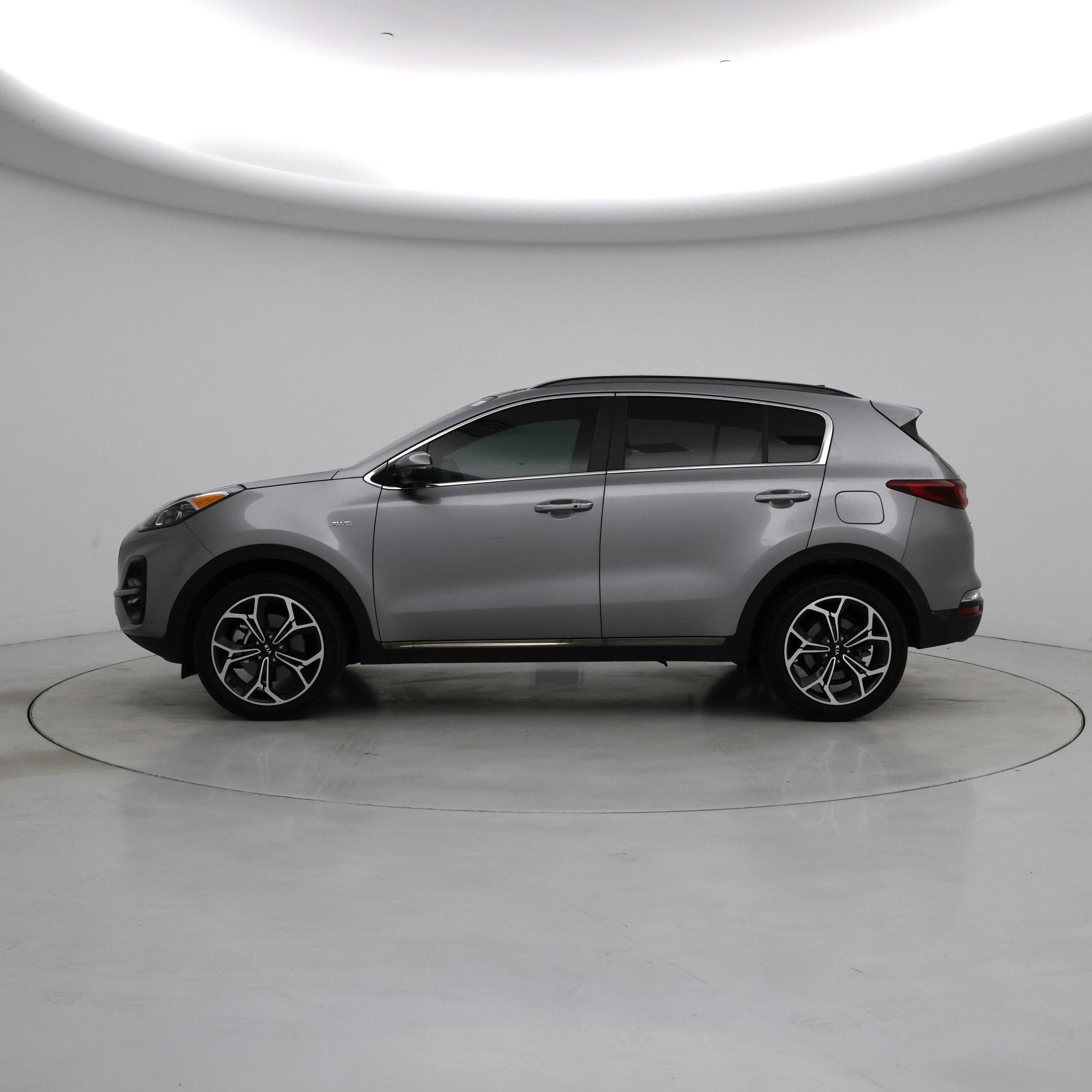 Thumbnail: 2021 Kia Sportage - 3